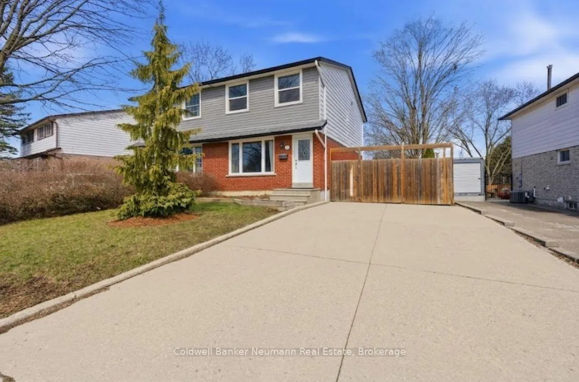 Front of 28 Chartwell Crescent