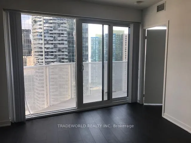 Photo 6 of Unit 2709, 100 Harbour Street, Toronto, Waterfront Communities — HOMEH