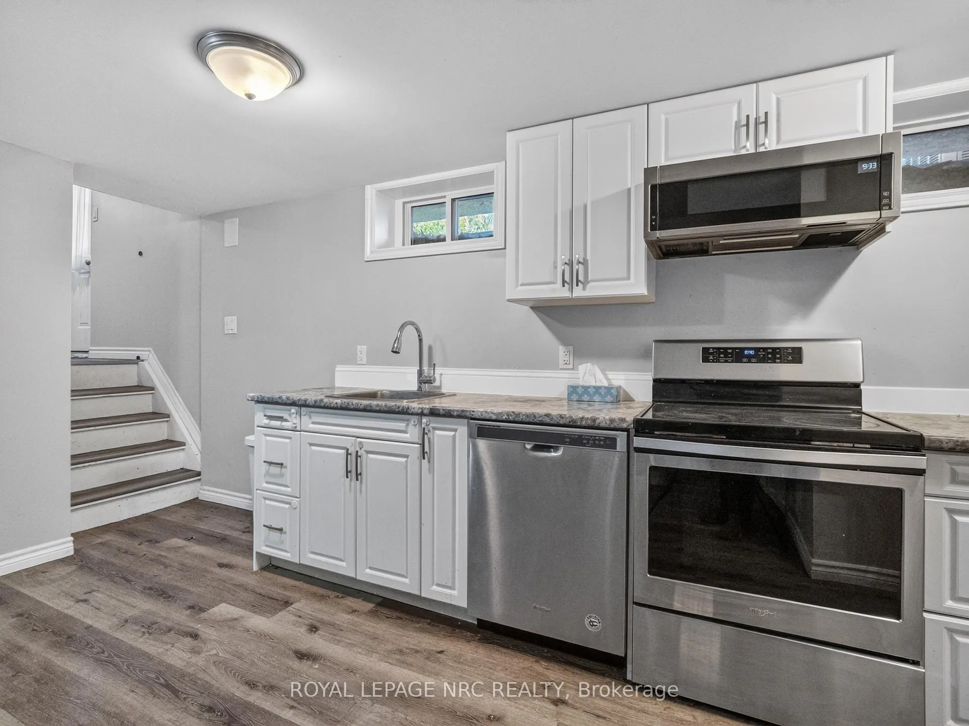 Photo 12 of Unit LOWER, 34 Preston Place, Welland, N. Welland — HOMEH
