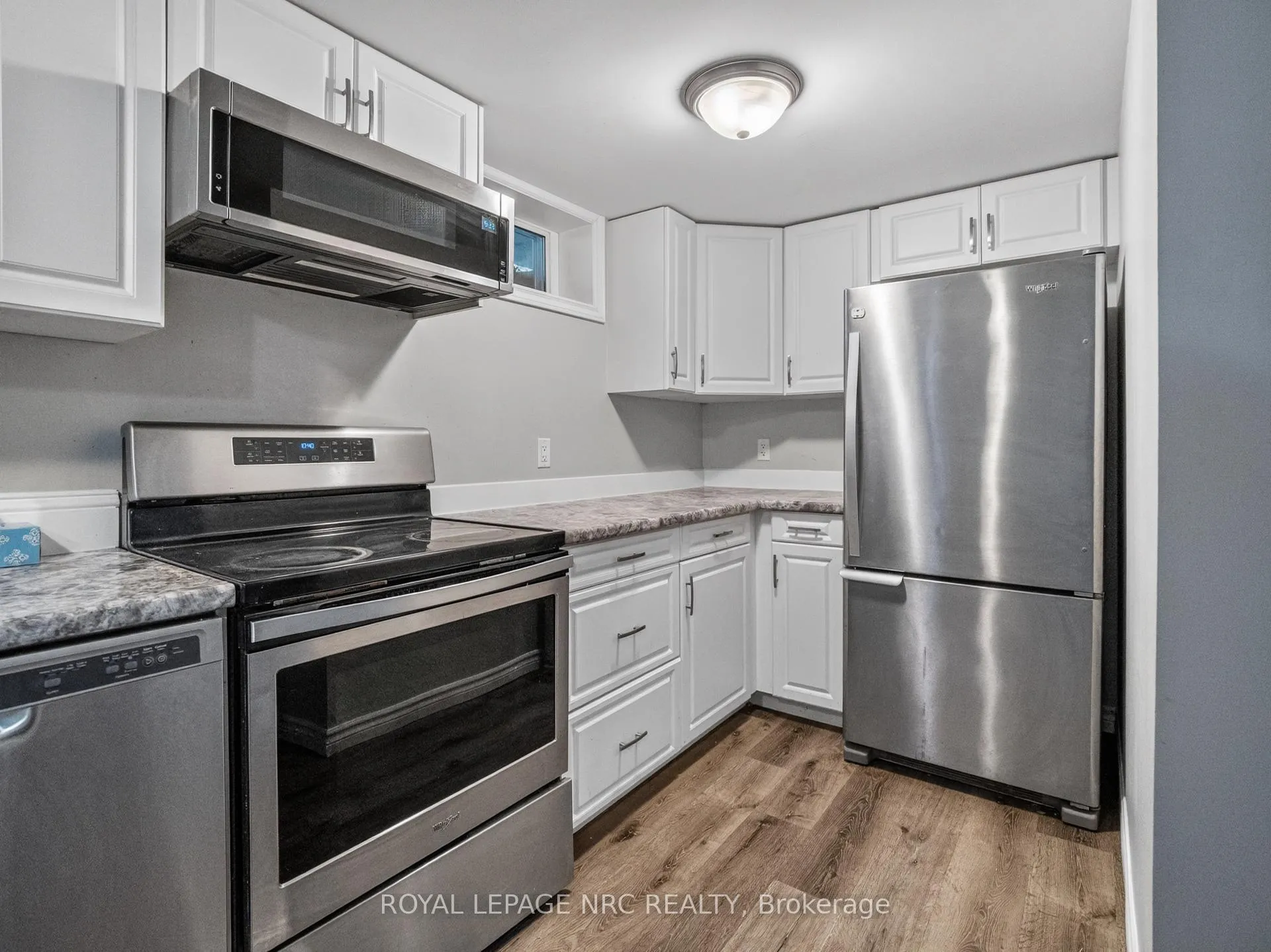 Photo 13 of Unit LOWER, 34 Preston Place, Welland, N. Welland — HOMEH