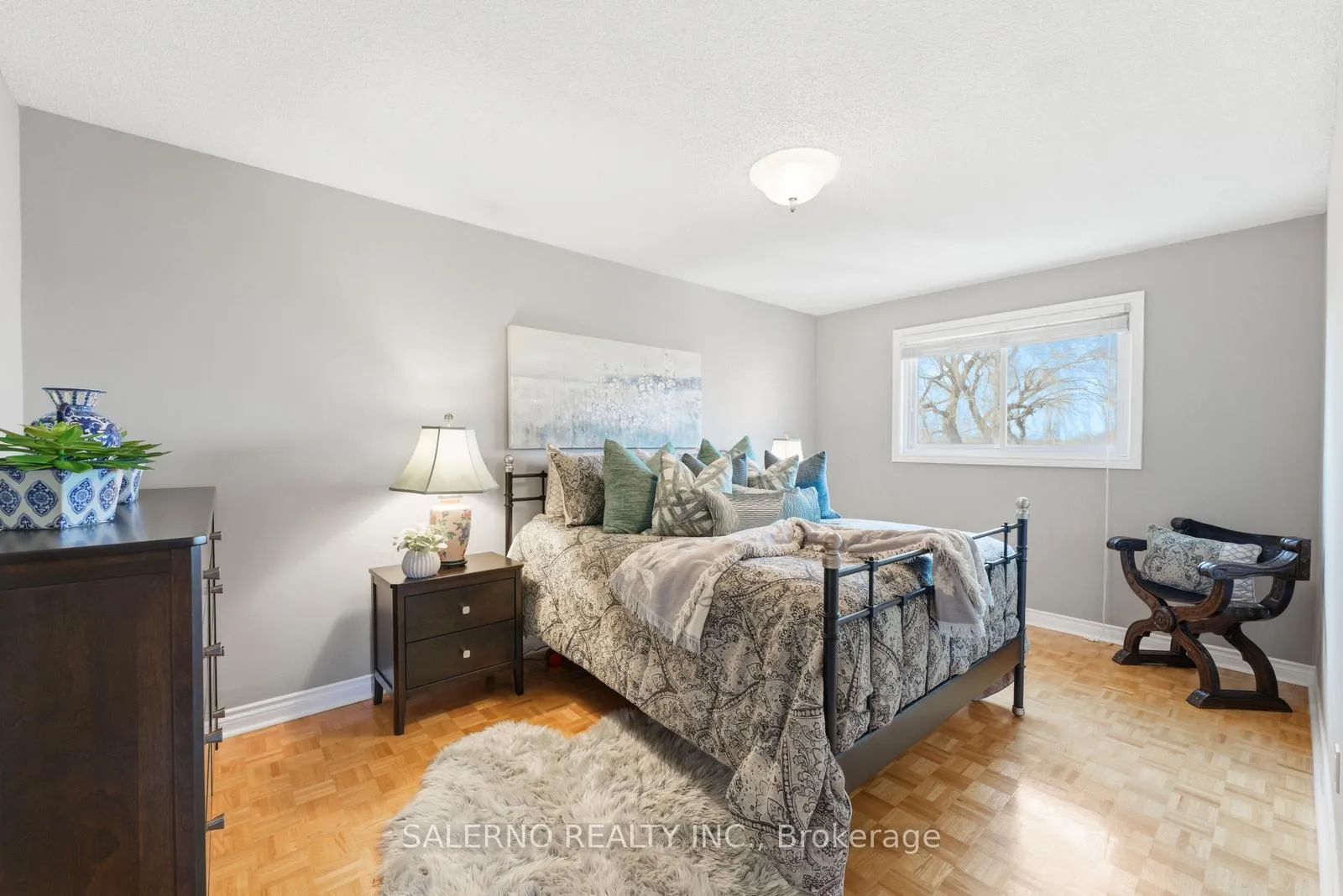 Photo 27 of 125 Kaiser Drive, Vaughan, West Woodbridge — HOMEH
