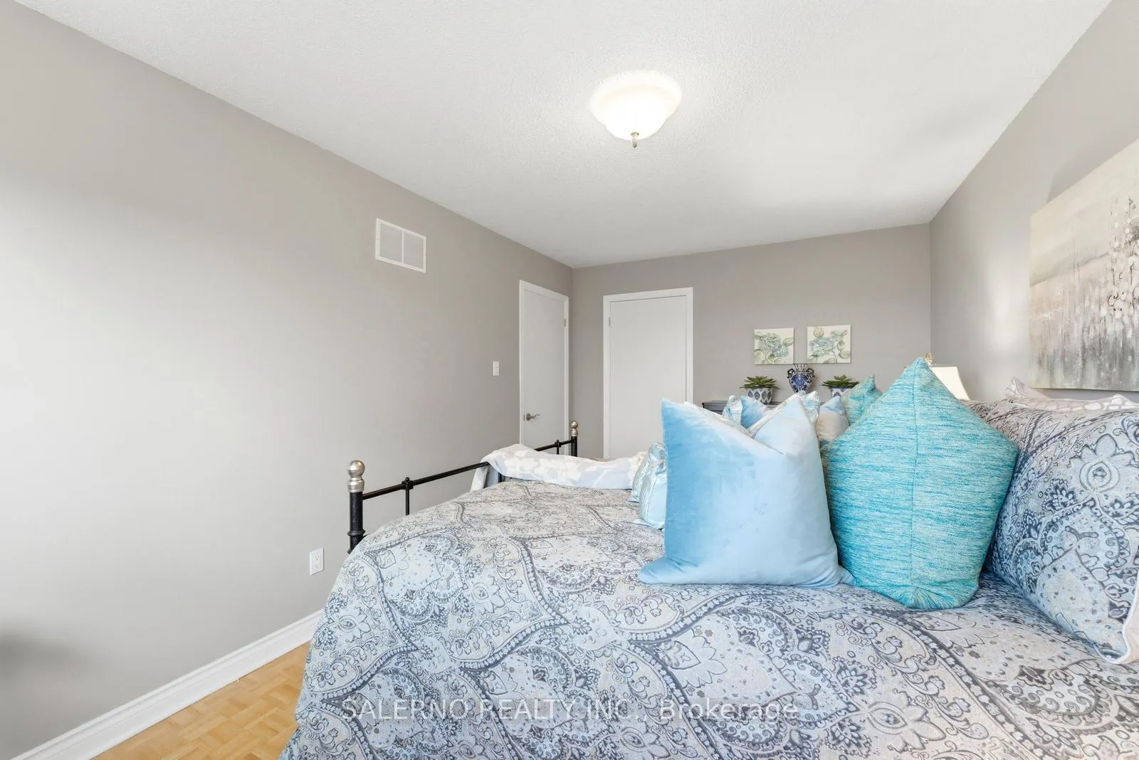 Photo 28 of 125 Kaiser Drive, Vaughan, West Woodbridge — HOMEH