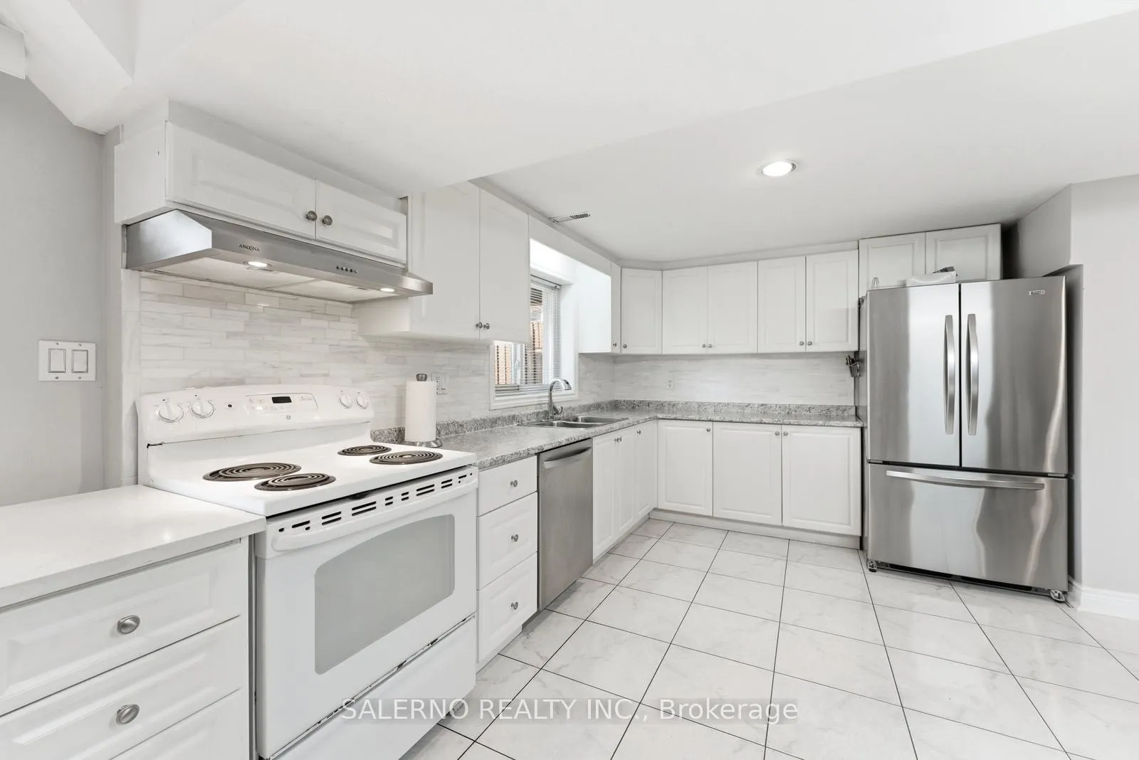 Photo 35 of 125 Kaiser Drive, Vaughan, West Woodbridge — HOMEH