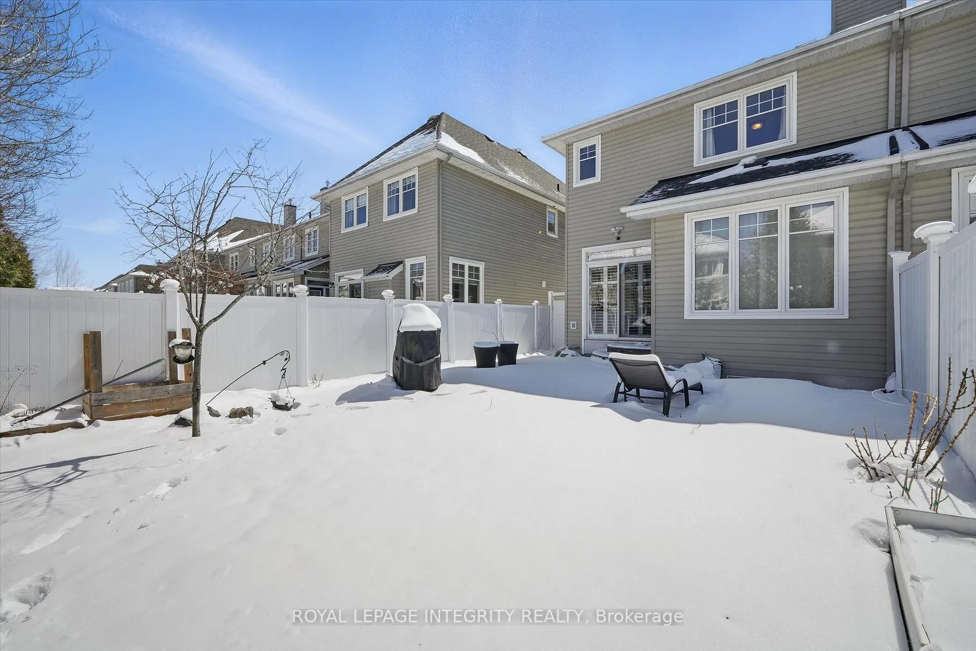 Photo 32 of 418 Rochefort Circle, Ottawa, Avalon West — HOMEH