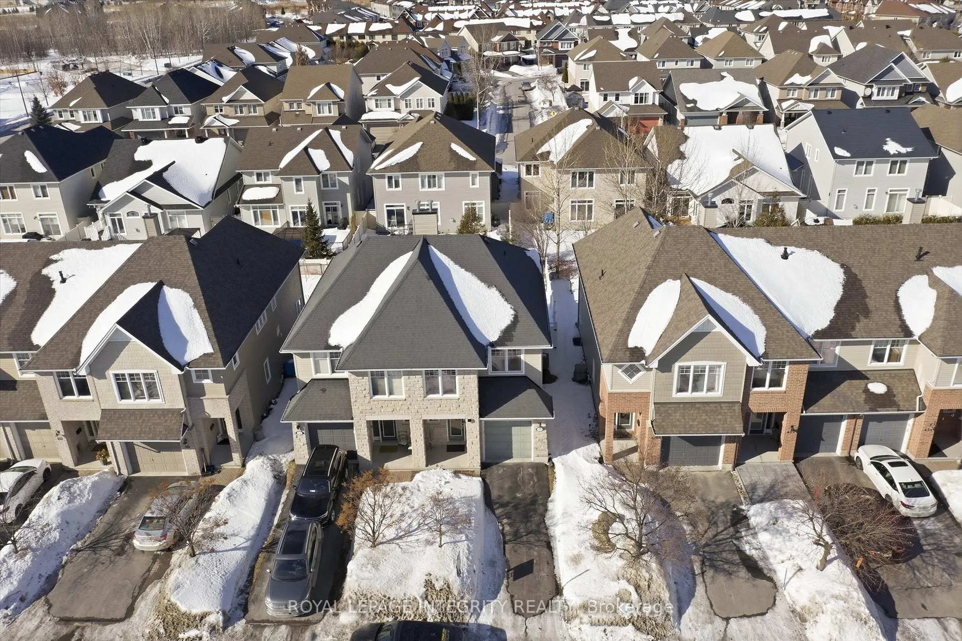 Photo 35 of 418 Rochefort Circle, Ottawa, Avalon West — HOMEH