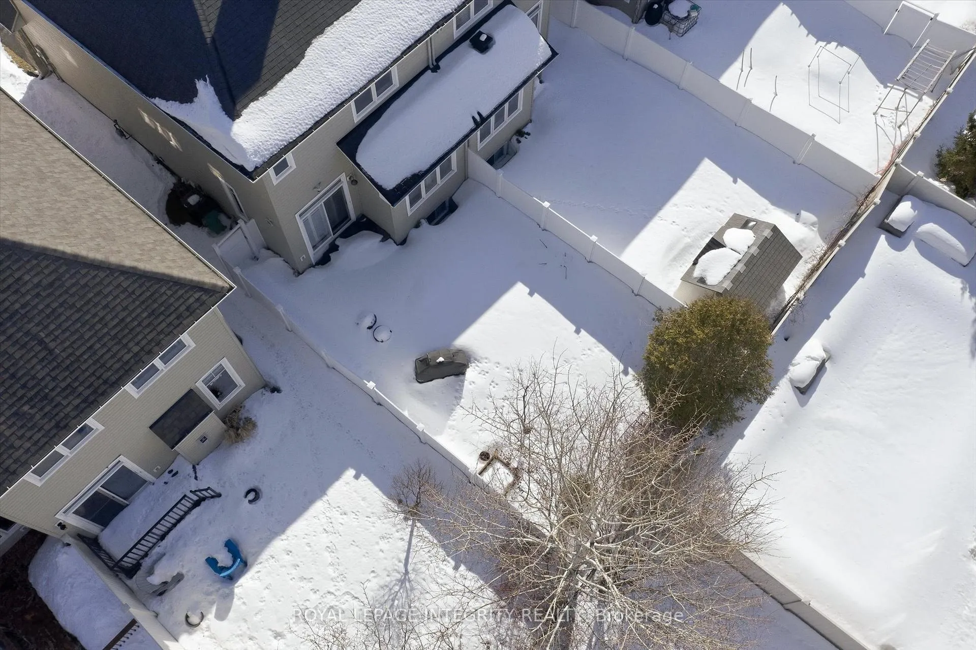Photo 36 of 418 Rochefort Circle, Ottawa, Avalon West — HOMEH