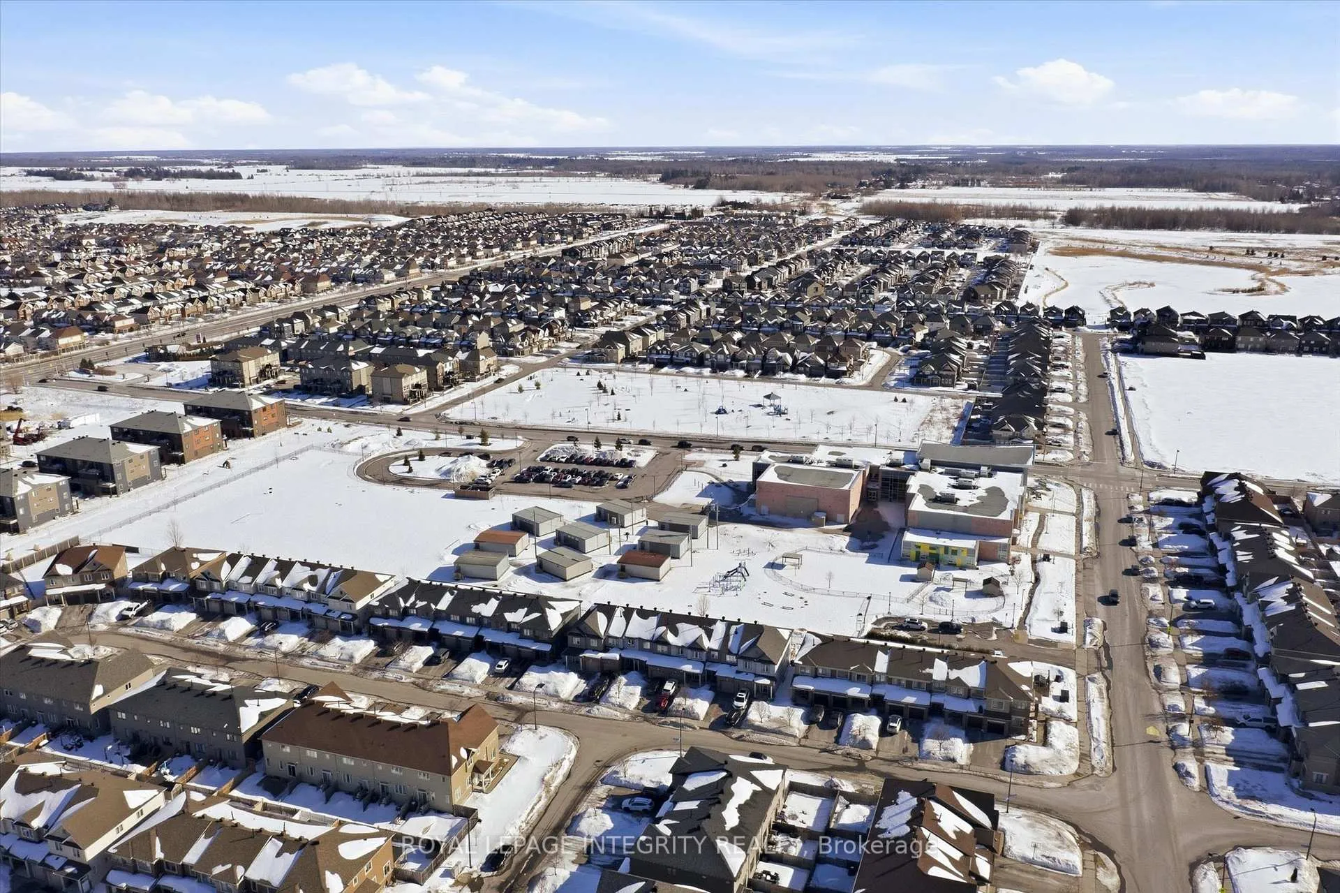 Photo 42 of 418 Rochefort Circle, Ottawa, Avalon West — HOMEH