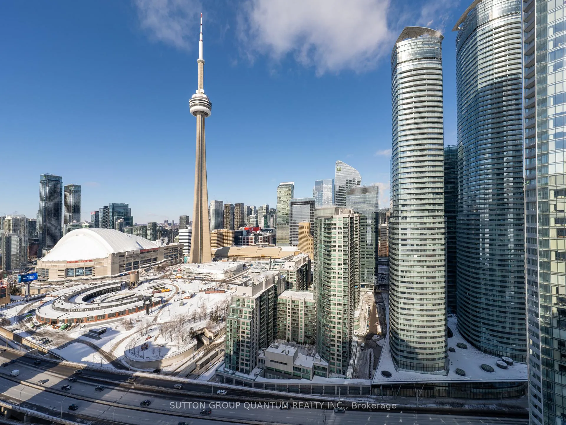 Photo 1 of Unit 3512, 208 Queens Quay W, Toronto, Waterfront Communities — HOMEH