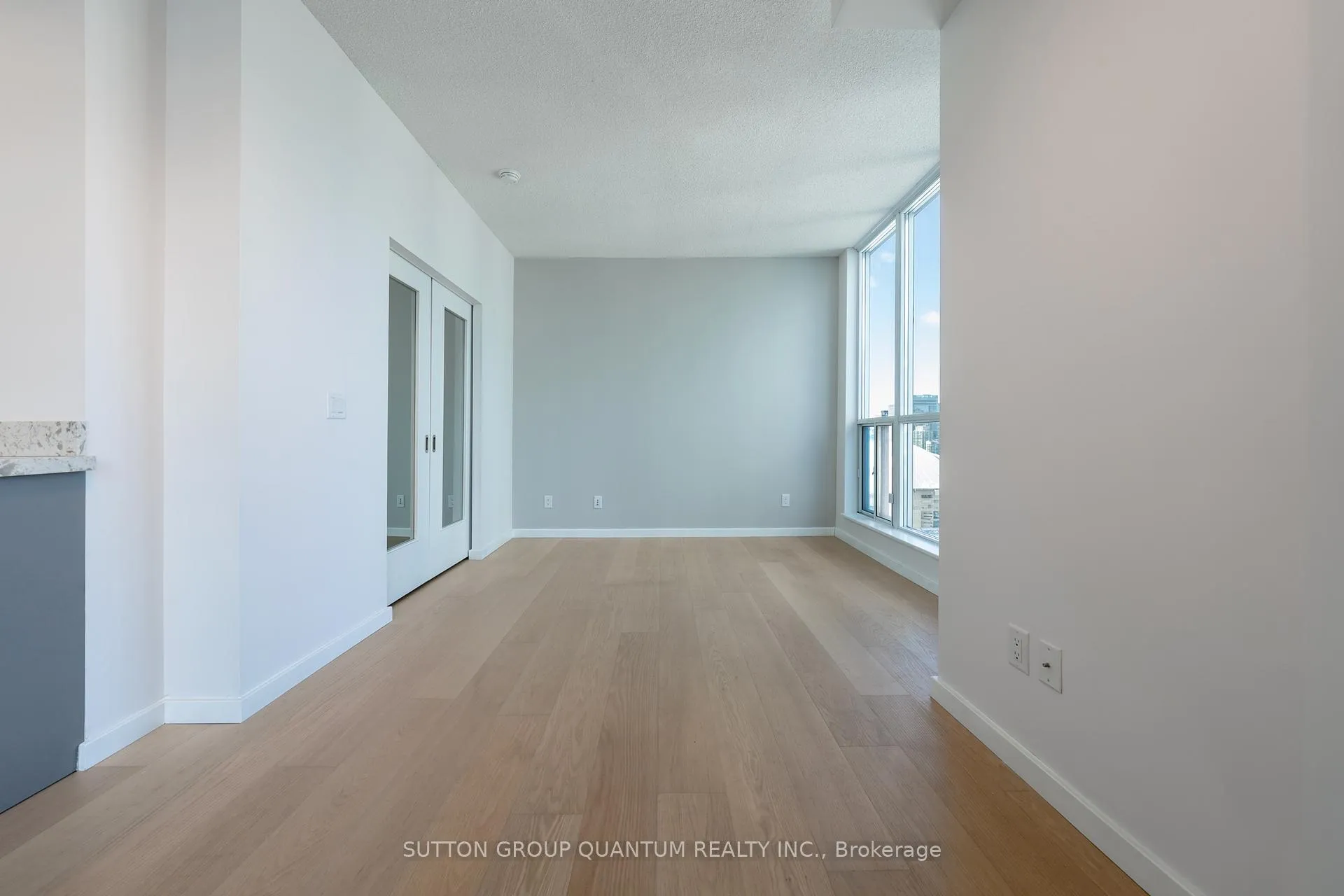 Photo 10 of Unit 3512, 208 Queens Quay W, Toronto, Waterfront Communities — HOMEH