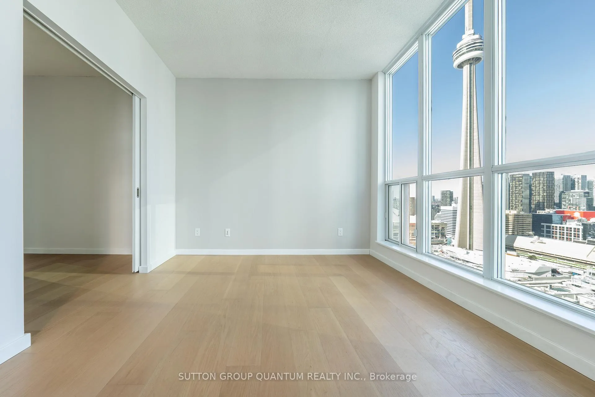 Photo 19 of Unit 3512, 208 Queens Quay W, Toronto, Waterfront Communities — HOMEH