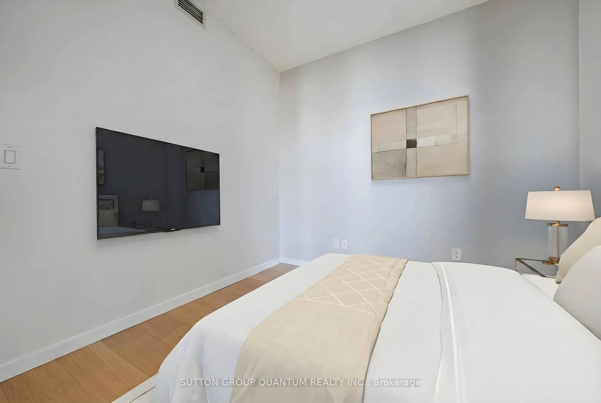 Photo 28 of Unit 3512, 208 Queens Quay W, Toronto, Waterfront Communities — HOMEH