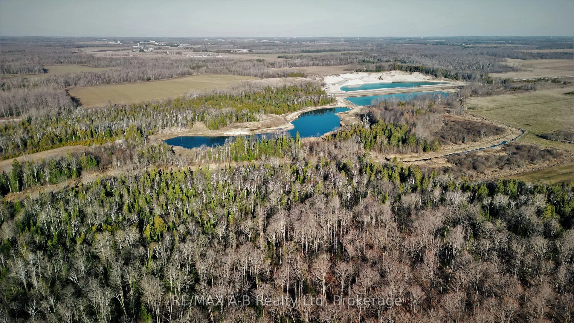Photo 2 of 152149 Southgate Sideroad 15, Southgate — HOMEH