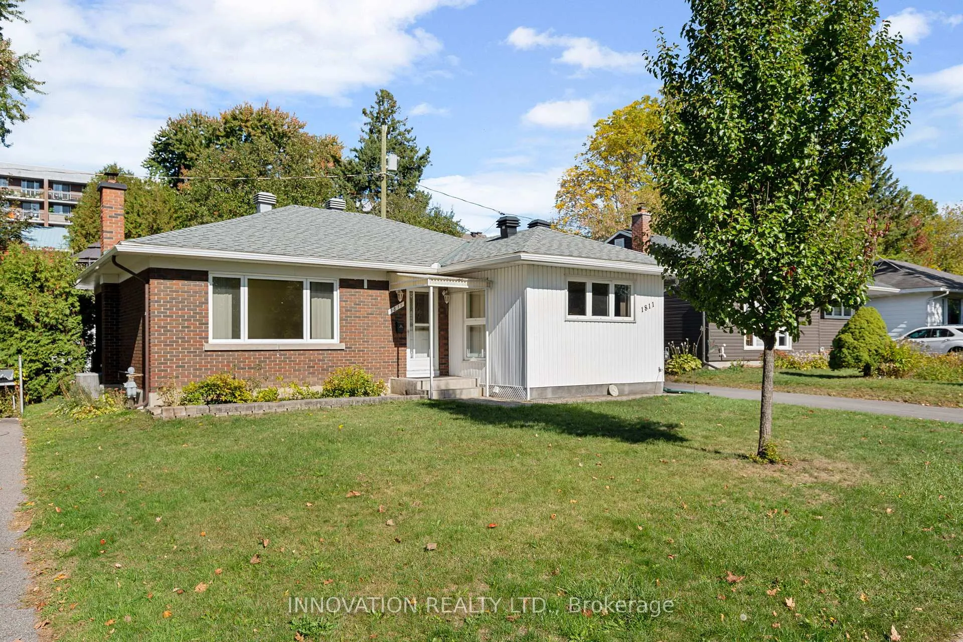 Photo 2 of 1811 Hutton Avenue, Ottawa, Elmvale Acres — HOMEH