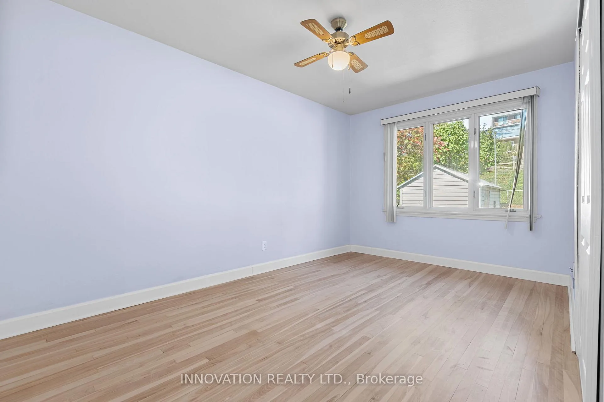 Photo 14 of 1811 Hutton Avenue, Ottawa, Elmvale Acres — HOMEH