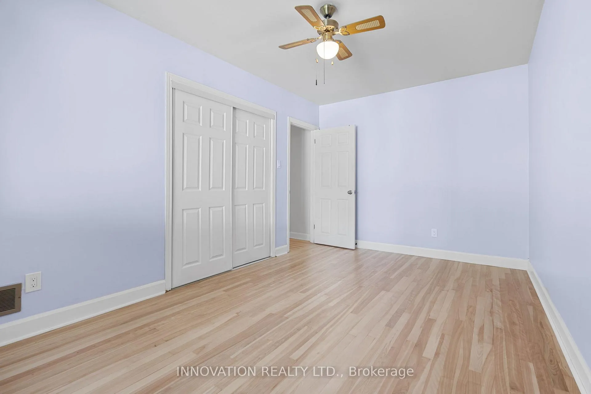 Photo 15 of 1811 Hutton Avenue, Ottawa, Elmvale Acres — HOMEH