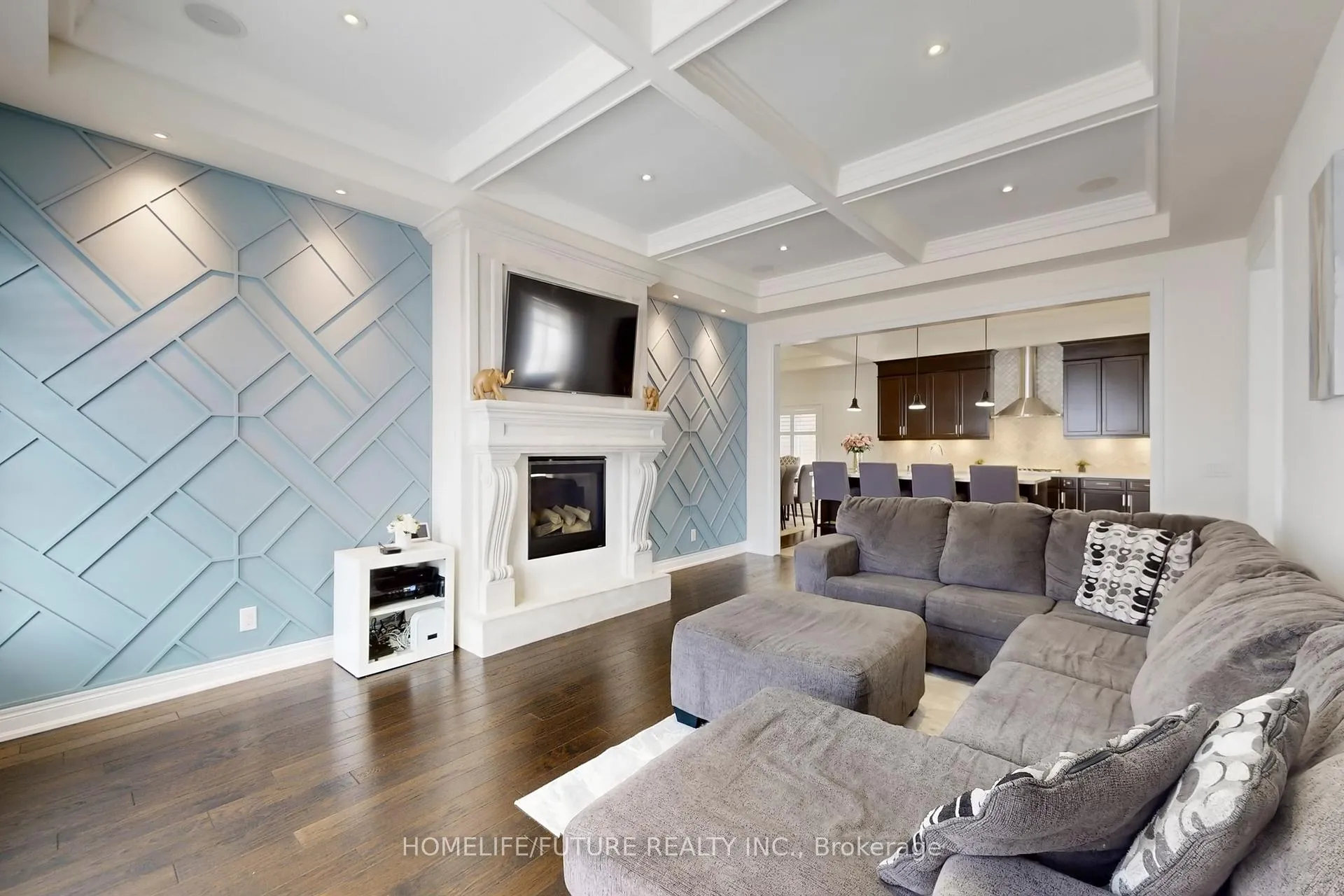 Photo 7 of 44 Micklefield Avenue, Whitby, Rural Whitby — HOMEH