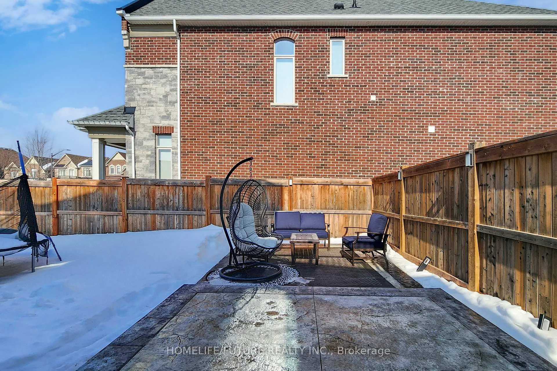 Photo 49 of 44 Micklefield Avenue, Whitby, Rural Whitby — HOMEH