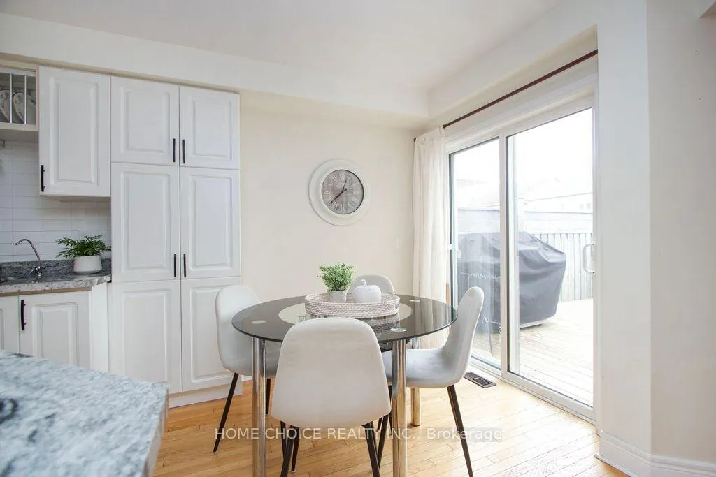 Photo 13 of 200 Bathgate Crescent, Clarington, Courtice — HOMEH