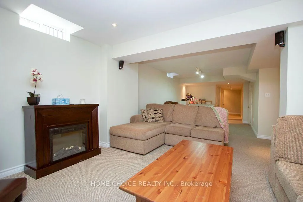Photo 34 of 200 Bathgate Crescent, Clarington, Courtice — HOMEH