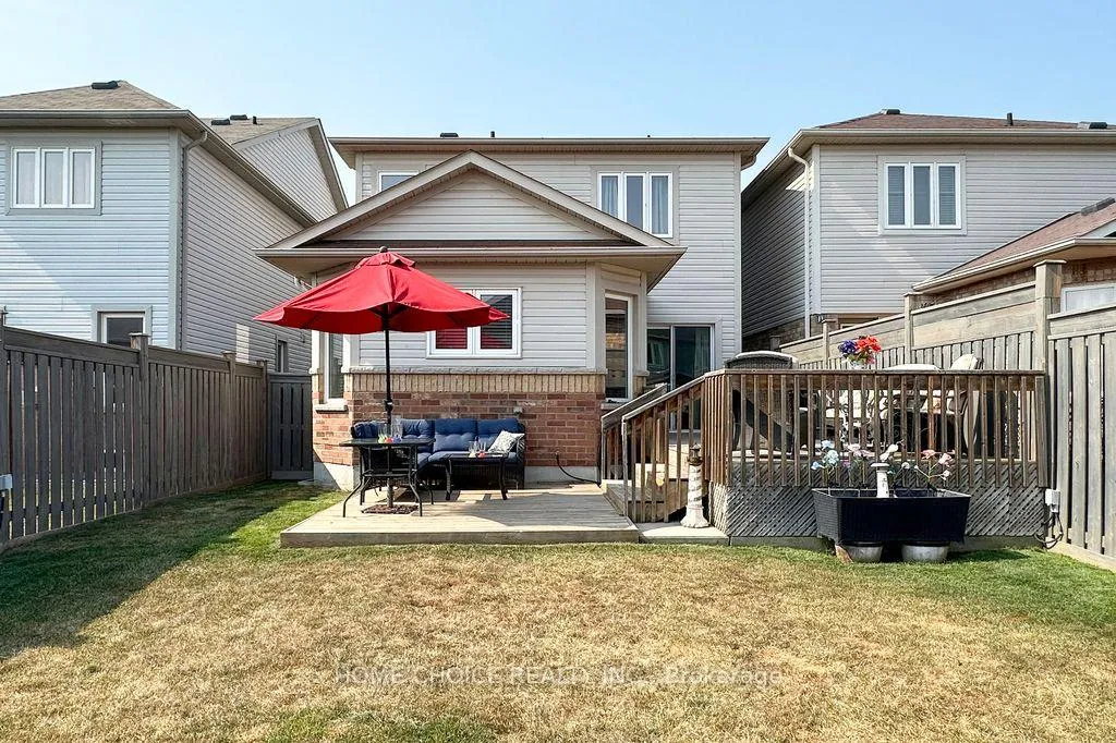 Photo 36 of 200 Bathgate Crescent, Clarington, Courtice — HOMEH