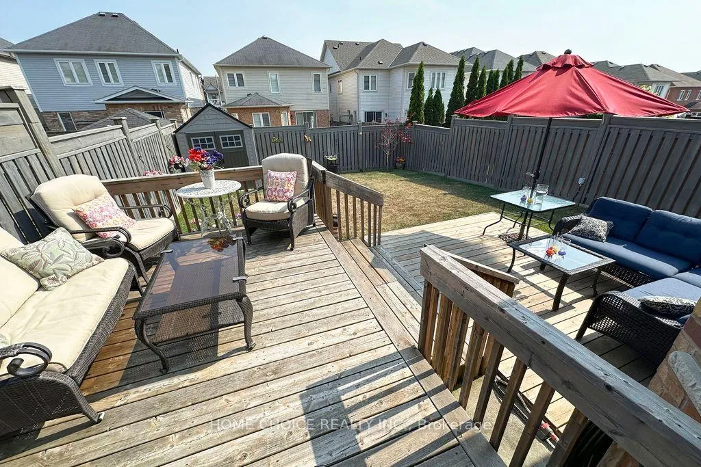 Photo 38 of 200 Bathgate Crescent, Clarington, Courtice — HOMEH