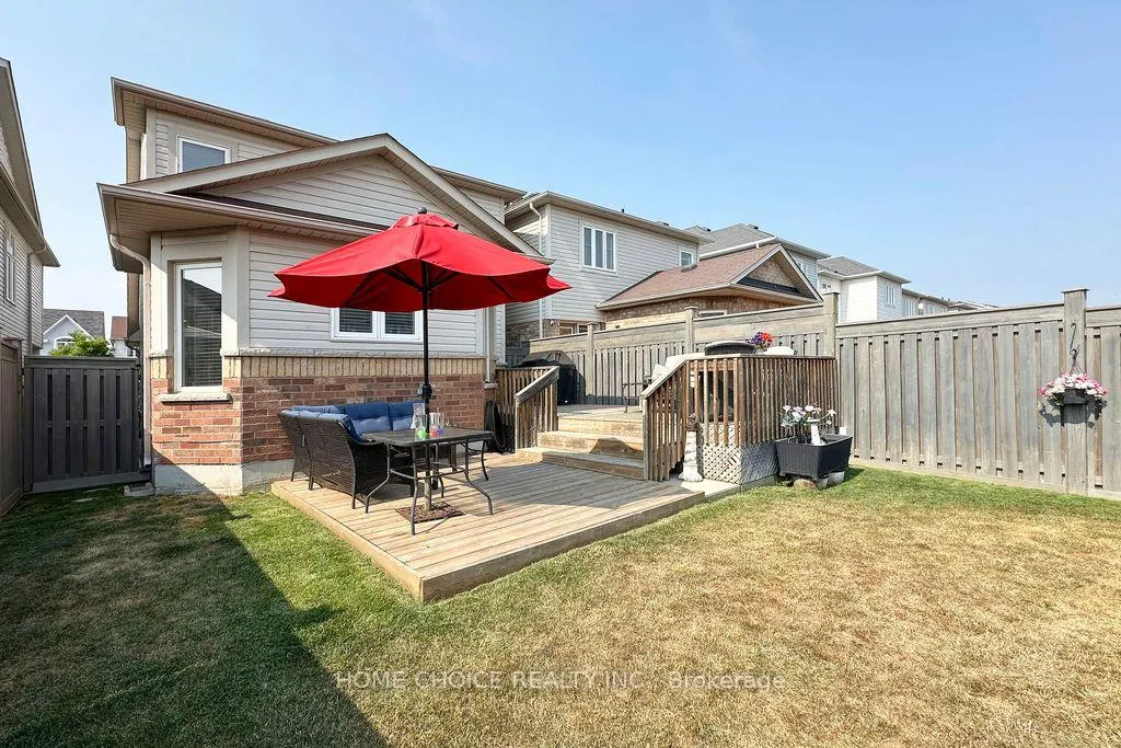 Photo 40 of 200 Bathgate Crescent, Clarington, Courtice — HOMEH