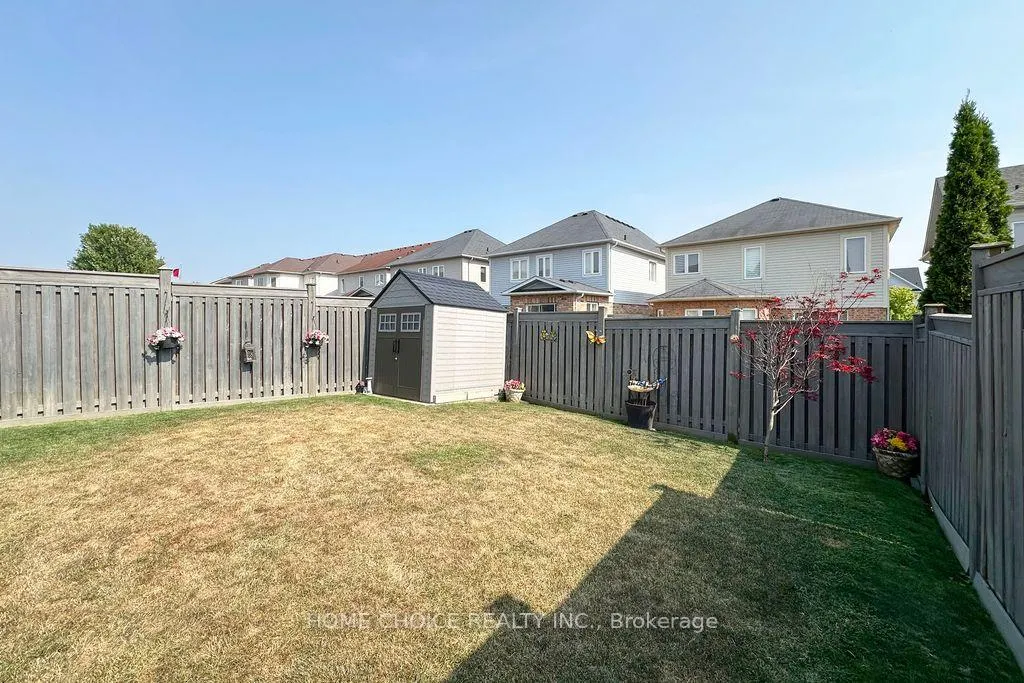 Photo 42 of 200 Bathgate Crescent, Clarington, Courtice — HOMEH