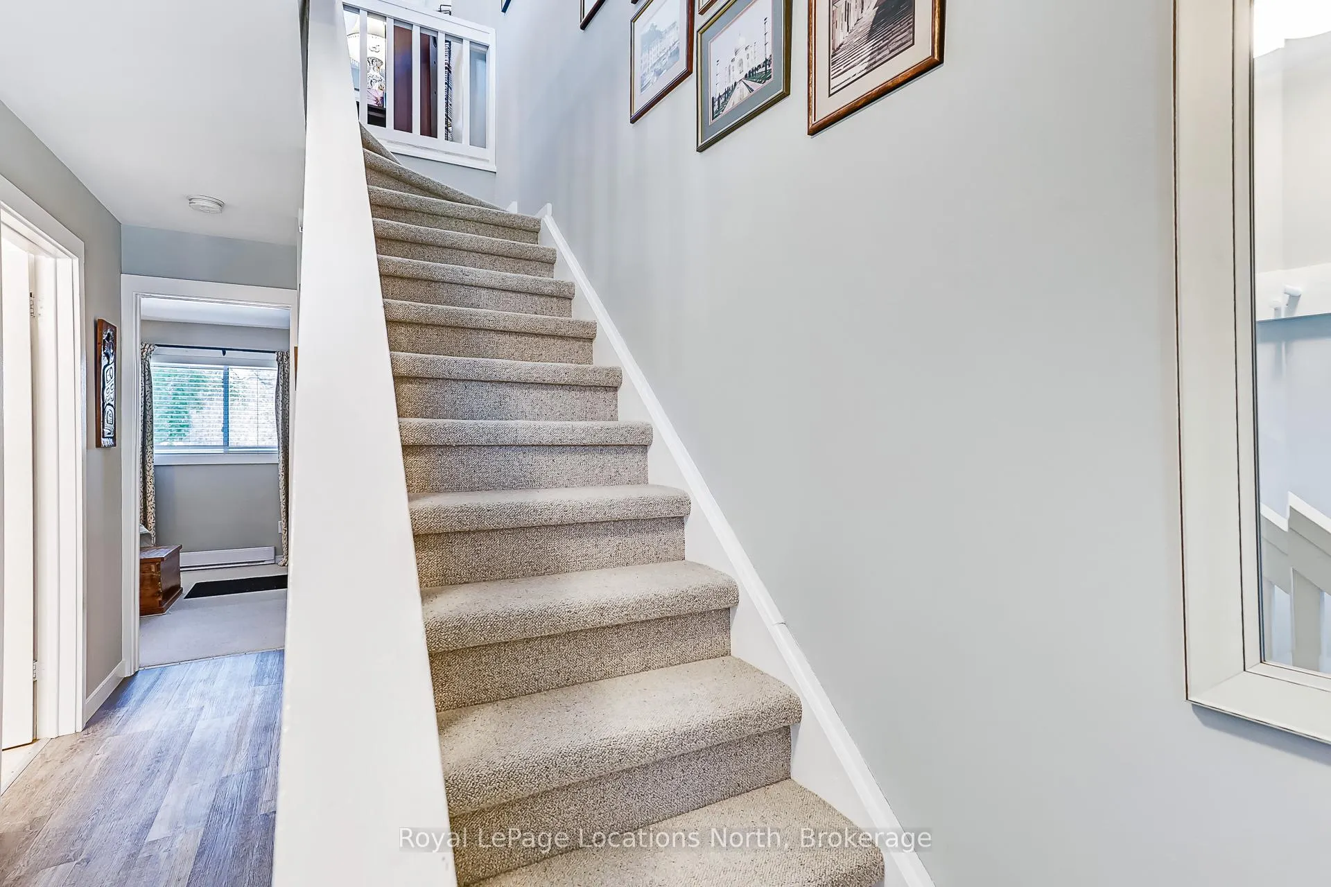 Photo 13 of 172 Escarpment Crescent, Collingwood — HOMEH