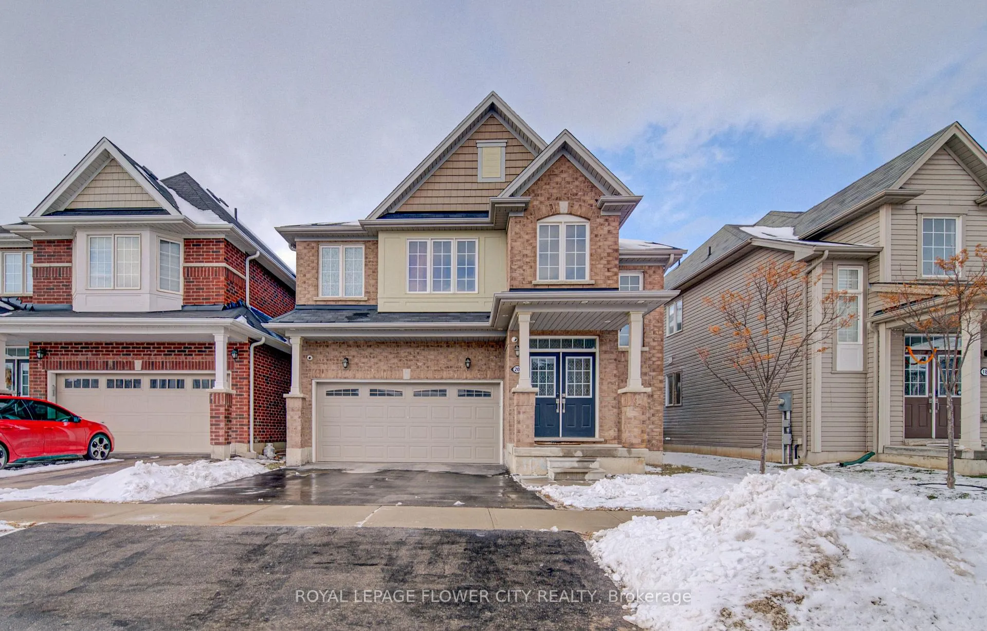 Front of 20 Munro Circle