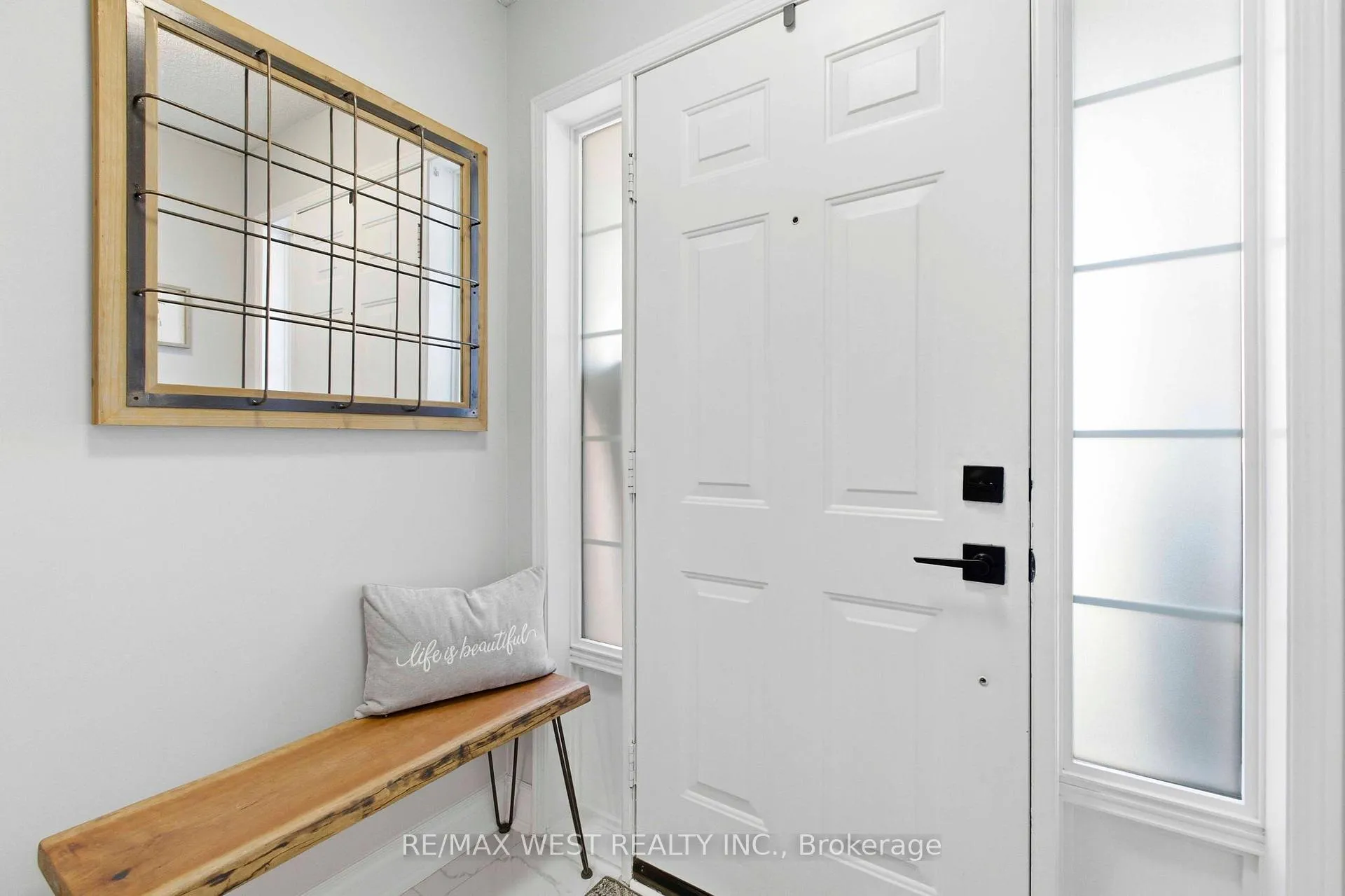 Photo 3 of Unit 80, 57 Brickyard Way, Brampton, Brampton North — HOMEH