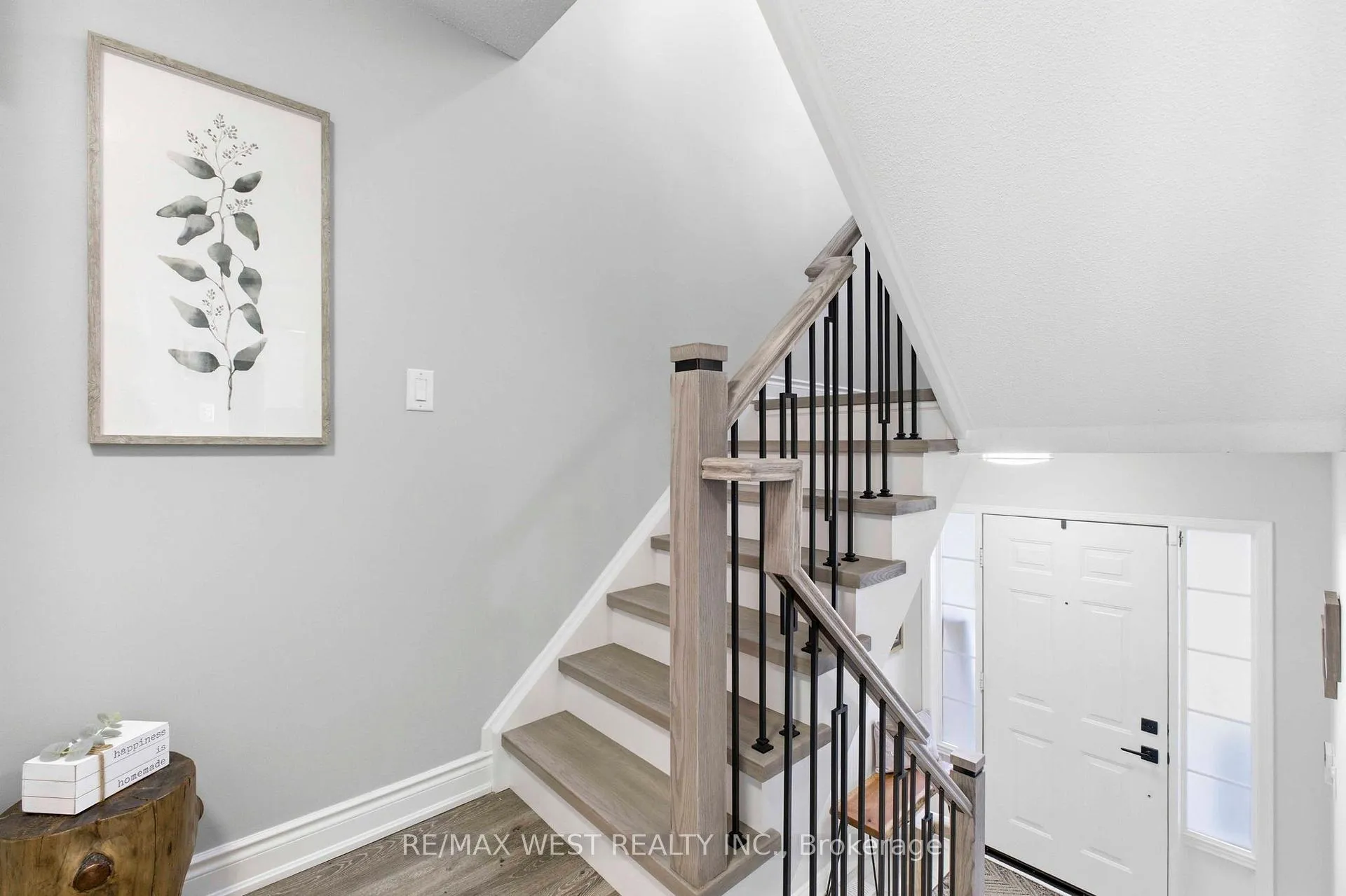 Photo 5 of Unit 80, 57 Brickyard Way, Brampton, Brampton North — HOMEH