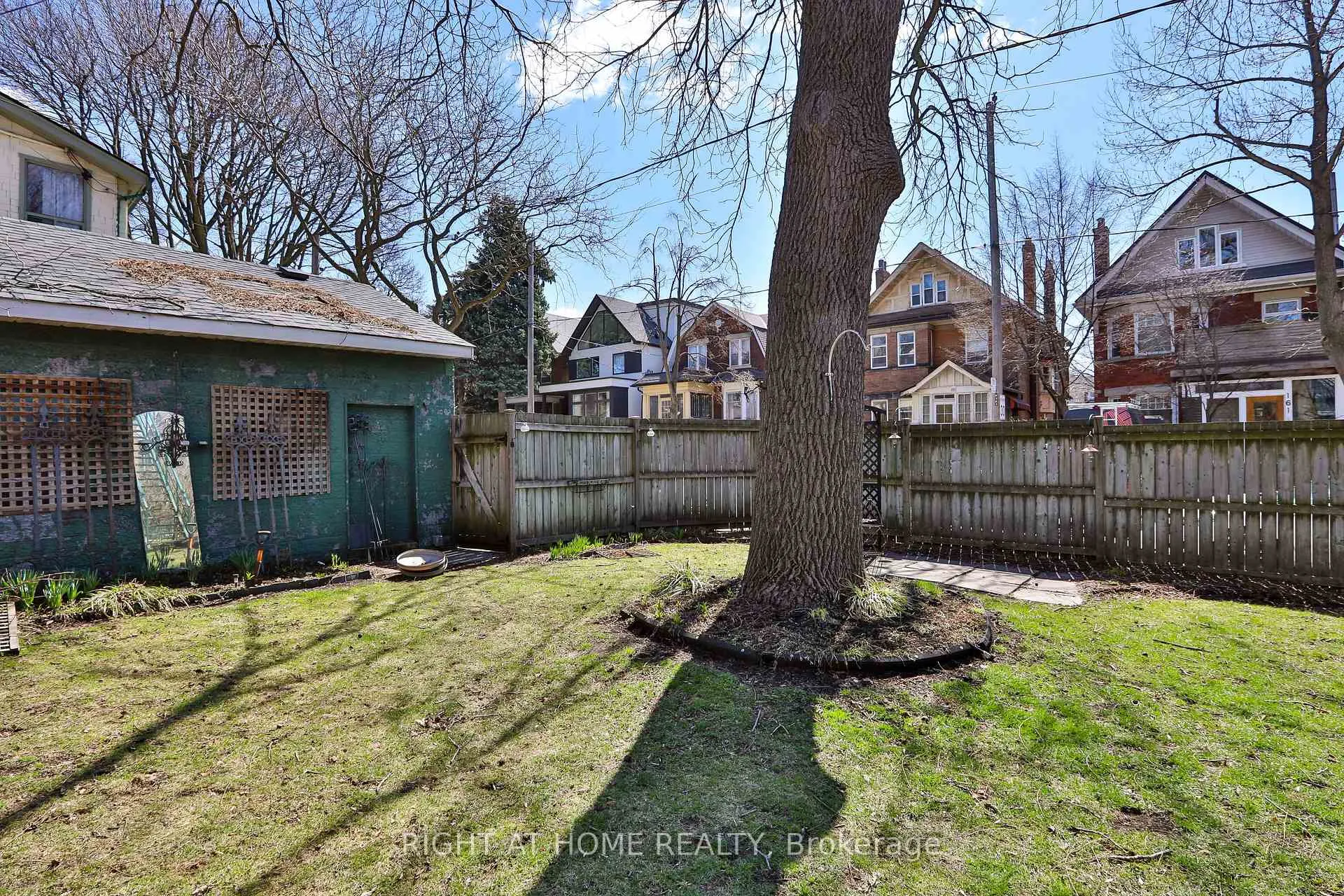 Photo 7 of 341 Sunnyside Avenue, Toronto, High Park-Swansea — HOMEH