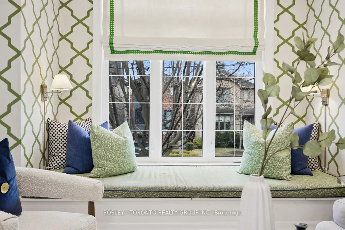 Photo 3 of 290 Cranbrooke Avenue, Toronto, Lawrence Park North — HOMEH