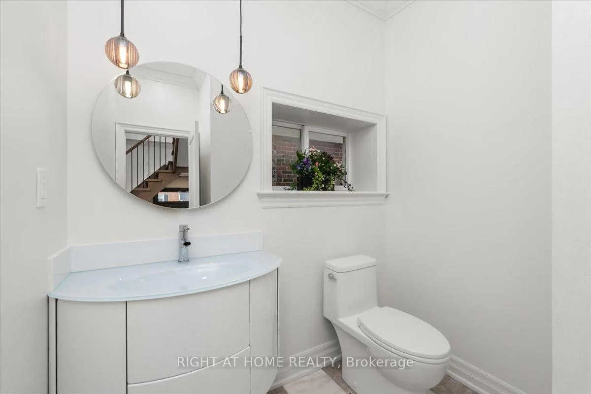 Photo 13 of 497 Broadway Avenue, Toronto, Leaside — HOMEH