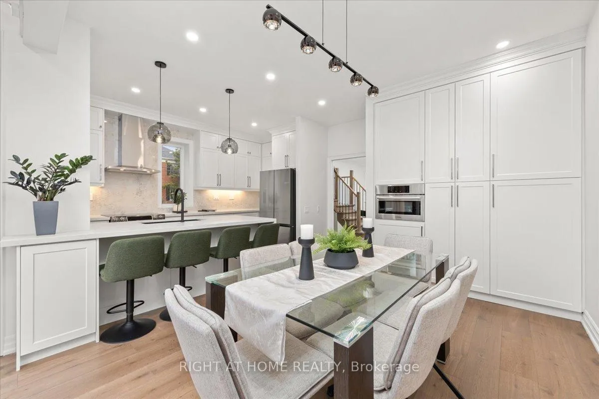Photo 17 of 497 Broadway Avenue, Toronto, Leaside — HOMEH