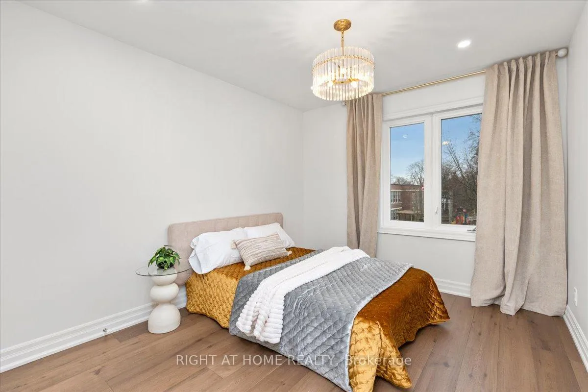 Photo 20 of 497 Broadway Avenue, Toronto, Leaside — HOMEH