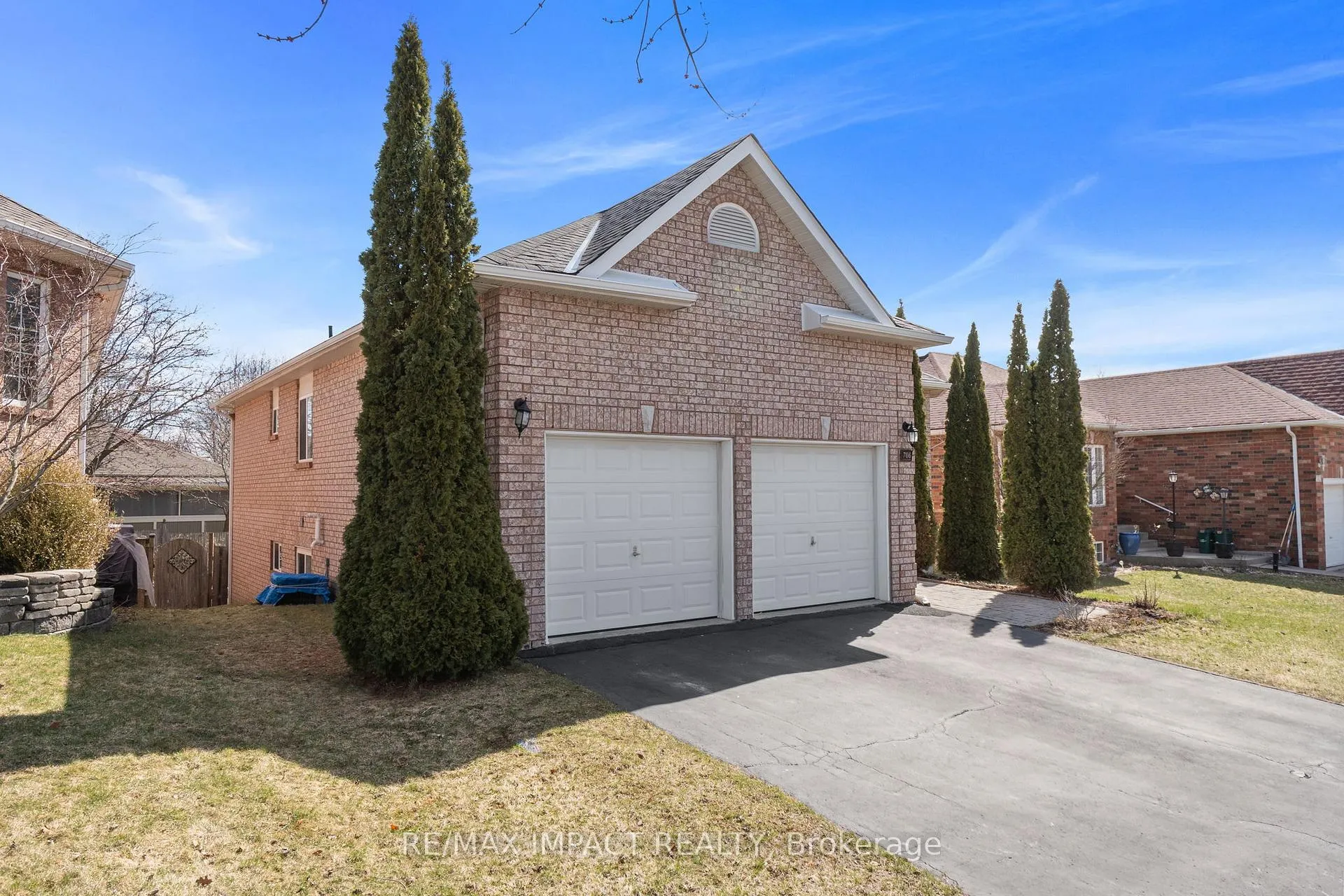 Photo 2 of 766 Munson Crescent, Cobourg — HOMEH