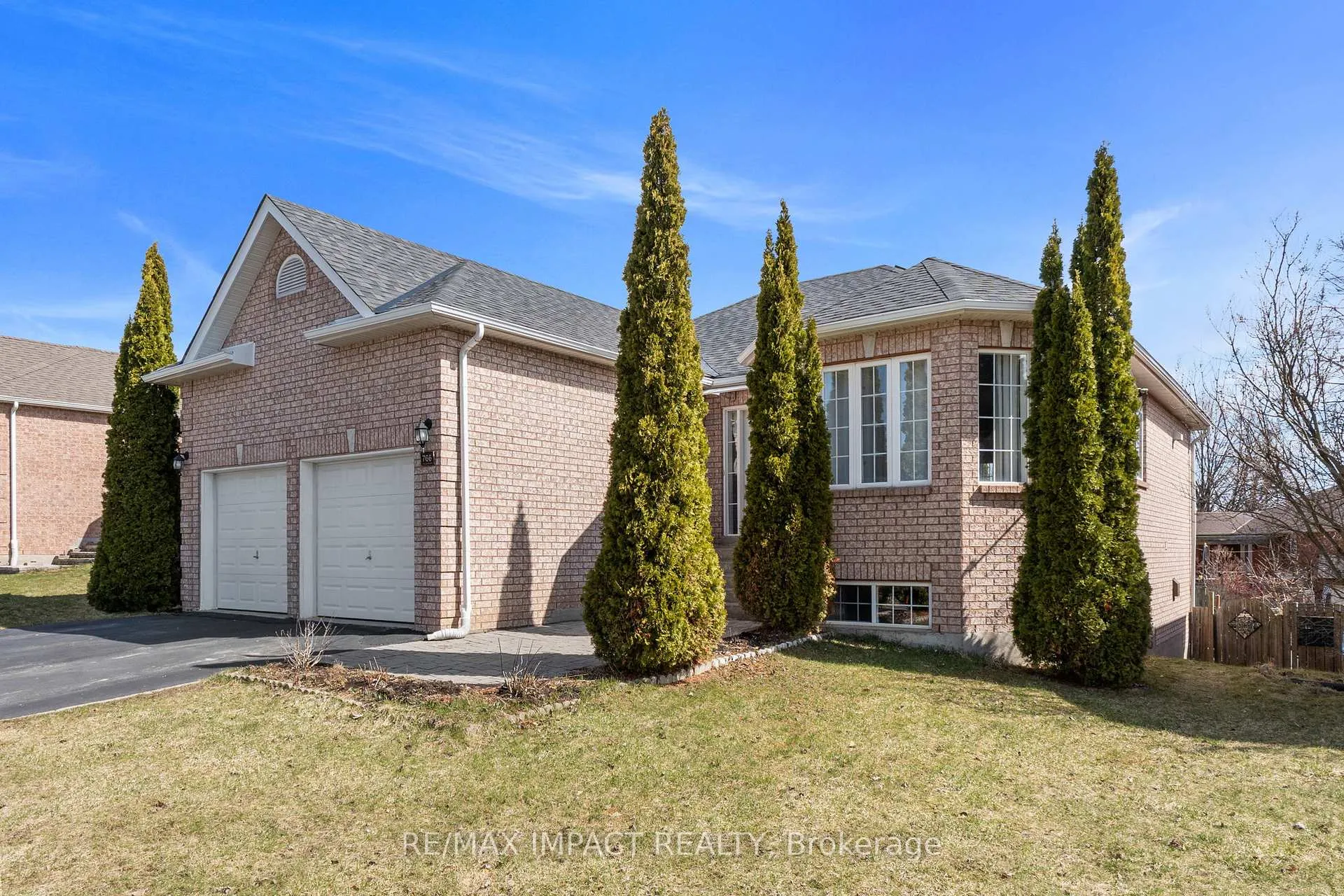 Photo 3 of 766 Munson Crescent, Cobourg — HOMEH