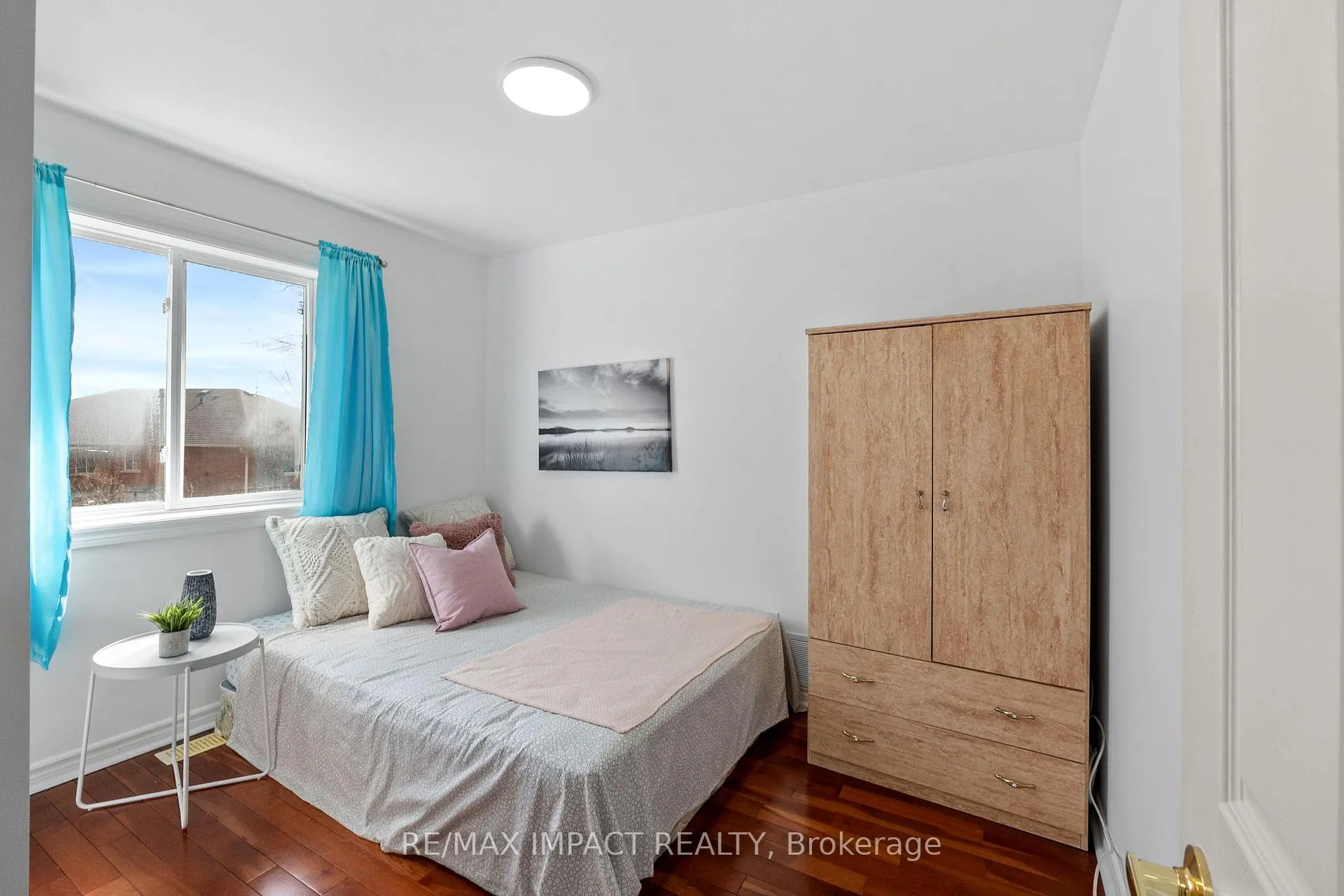 Photo 32 of 766 Munson Crescent, Cobourg — HOMEH