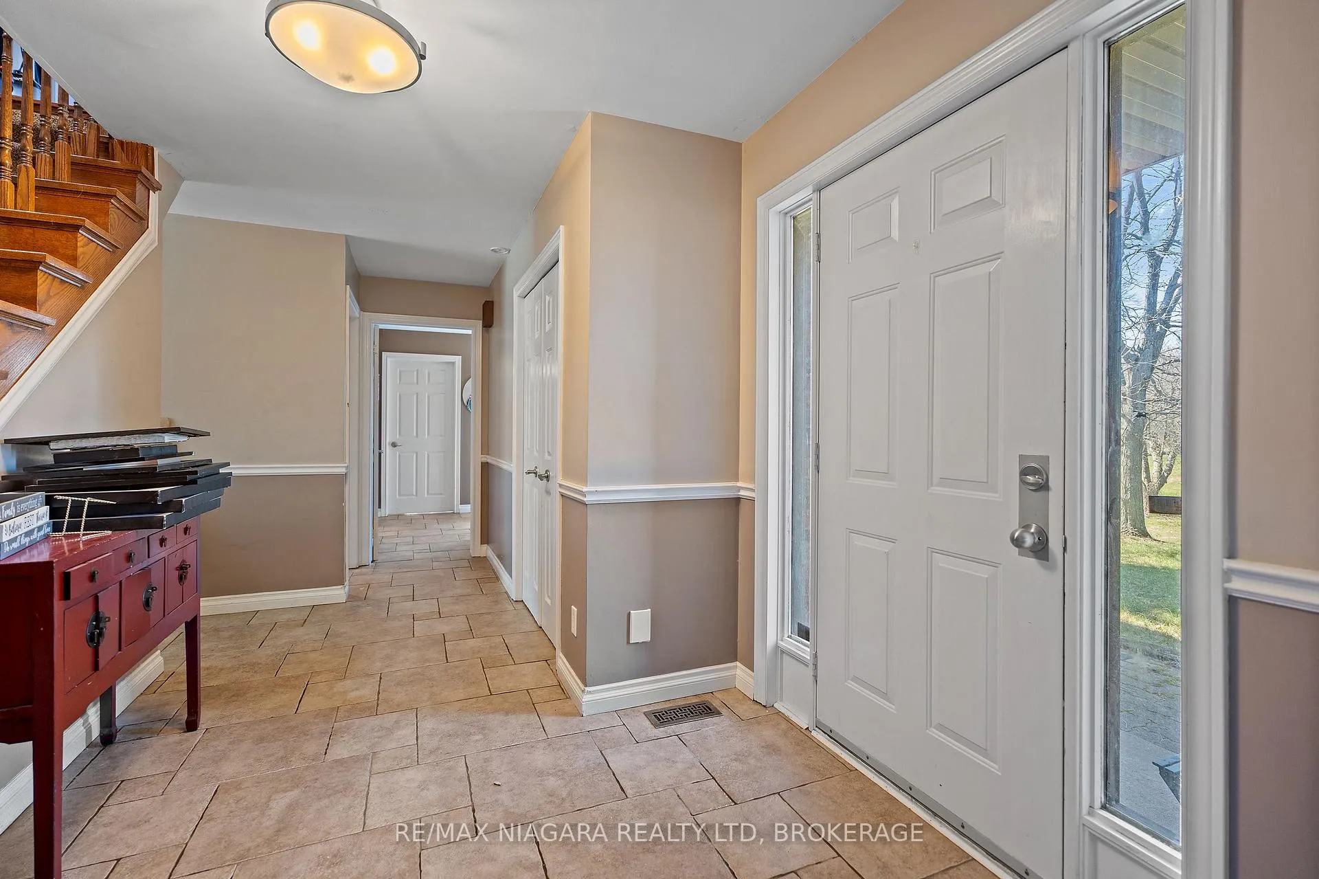 Photo 5 of 1165 Cream Street, Pelham, Fenwick — HOMEH