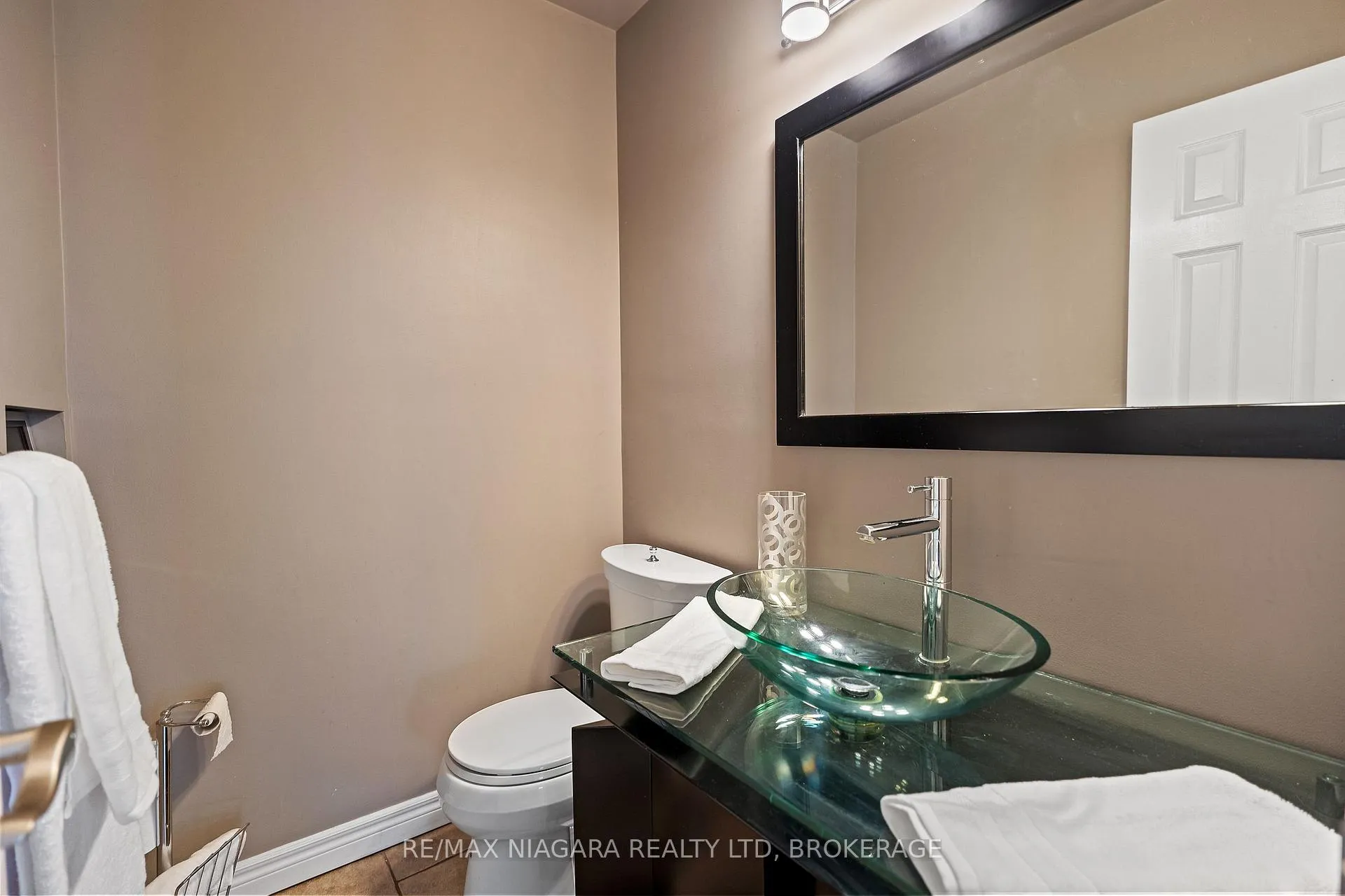 Photo 14 of 1165 Cream Street, Pelham, Fenwick — HOMEH