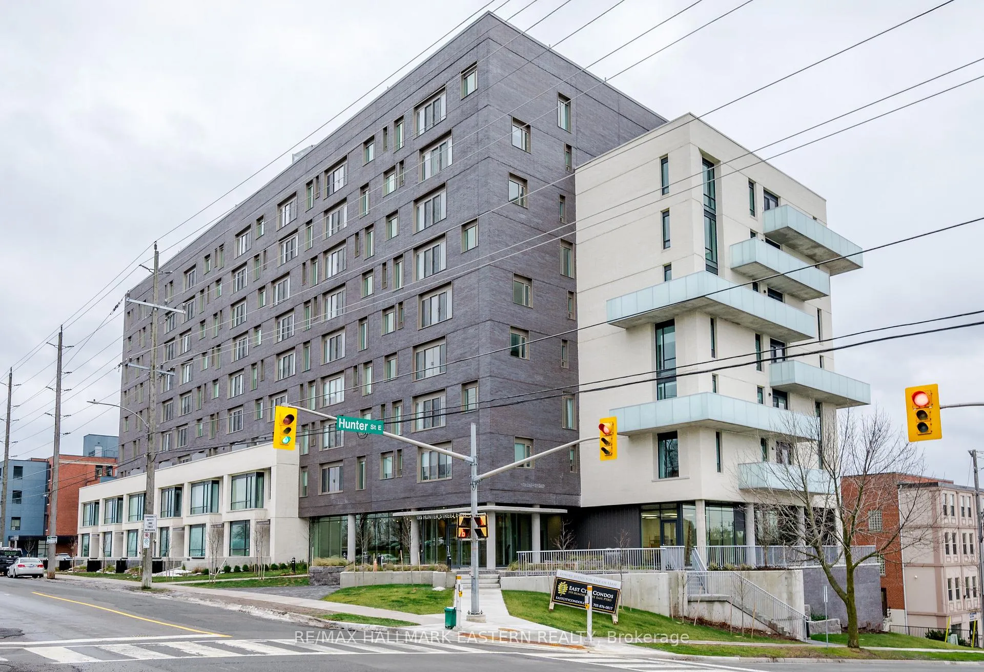 Photo 1 of Unit 505, 195 Hunter Street E, Peterborough, Ashburnham Ward 4 — HOMEH