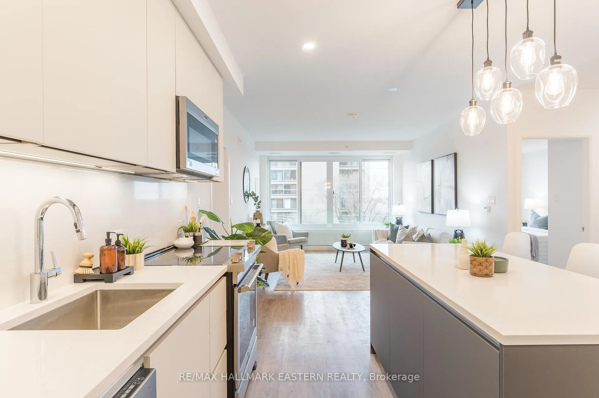 Photo 6 of Unit 505, 195 Hunter Street E, Peterborough, Ashburnham Ward 4 — HOMEH