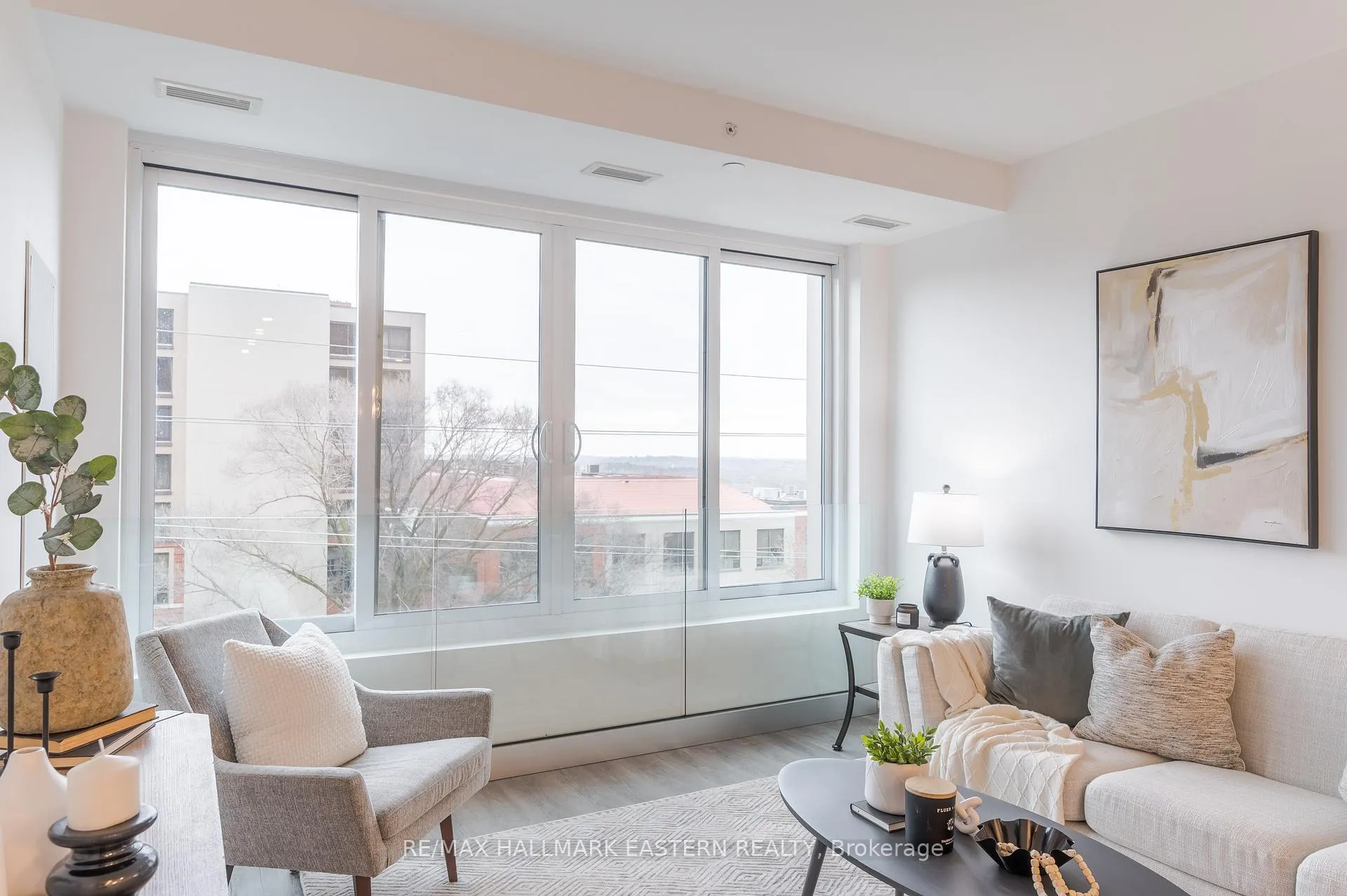 Photo 12 of Unit 505, 195 Hunter Street E, Peterborough, Ashburnham Ward 4 — HOMEH