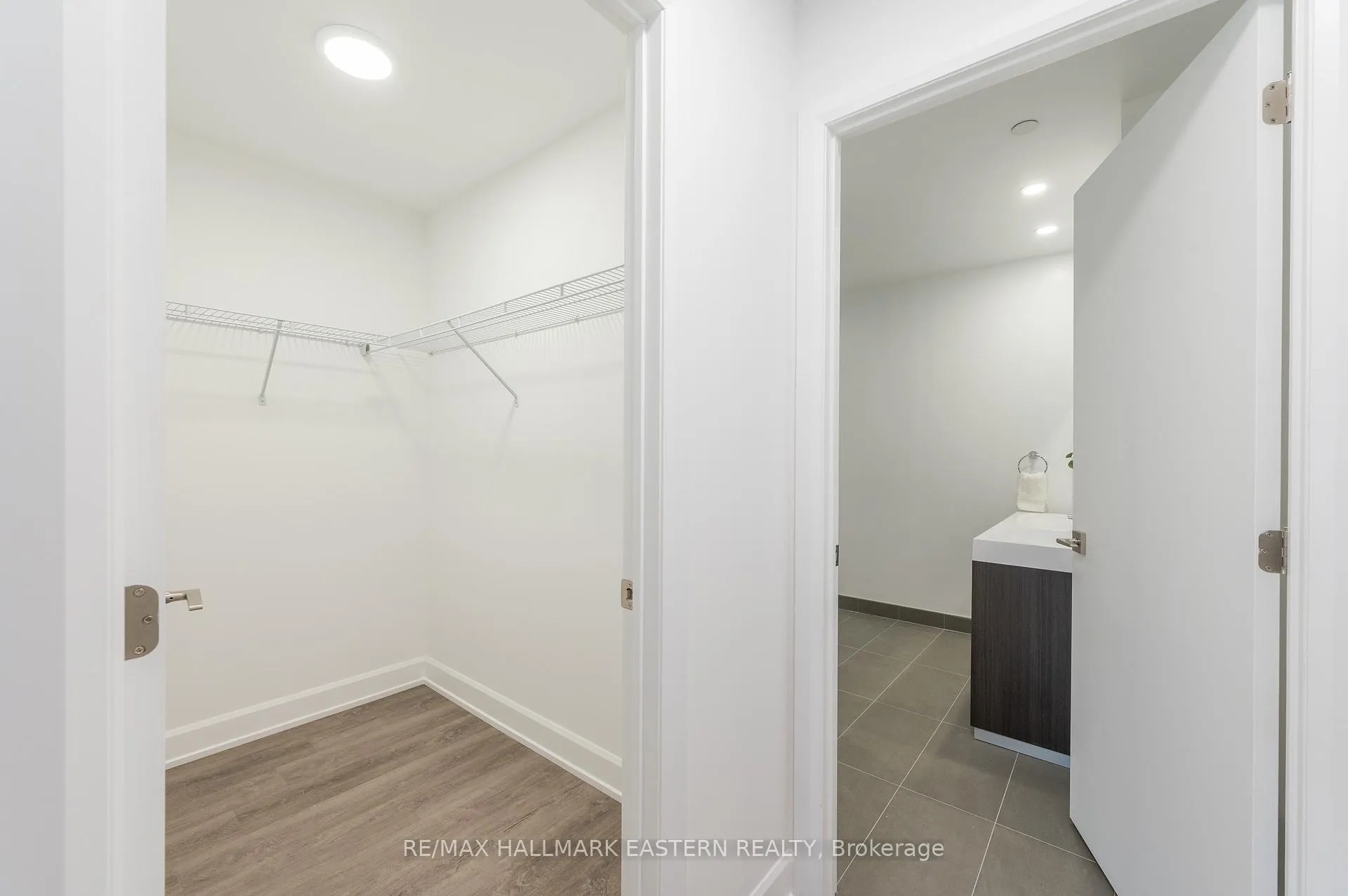 Photo 17 of Unit 505, 195 Hunter Street E, Peterborough, Ashburnham Ward 4 — HOMEH