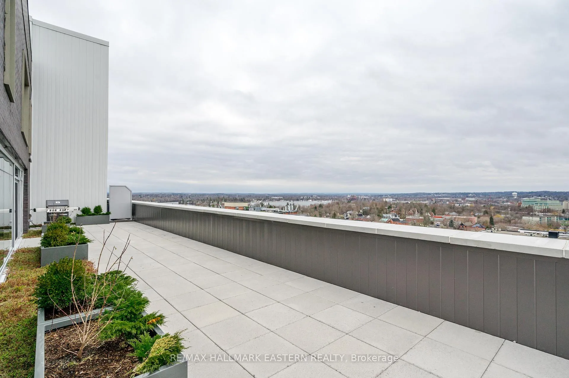 Photo 26 of Unit 505, 195 Hunter Street E, Peterborough, Ashburnham Ward 4 — HOMEH