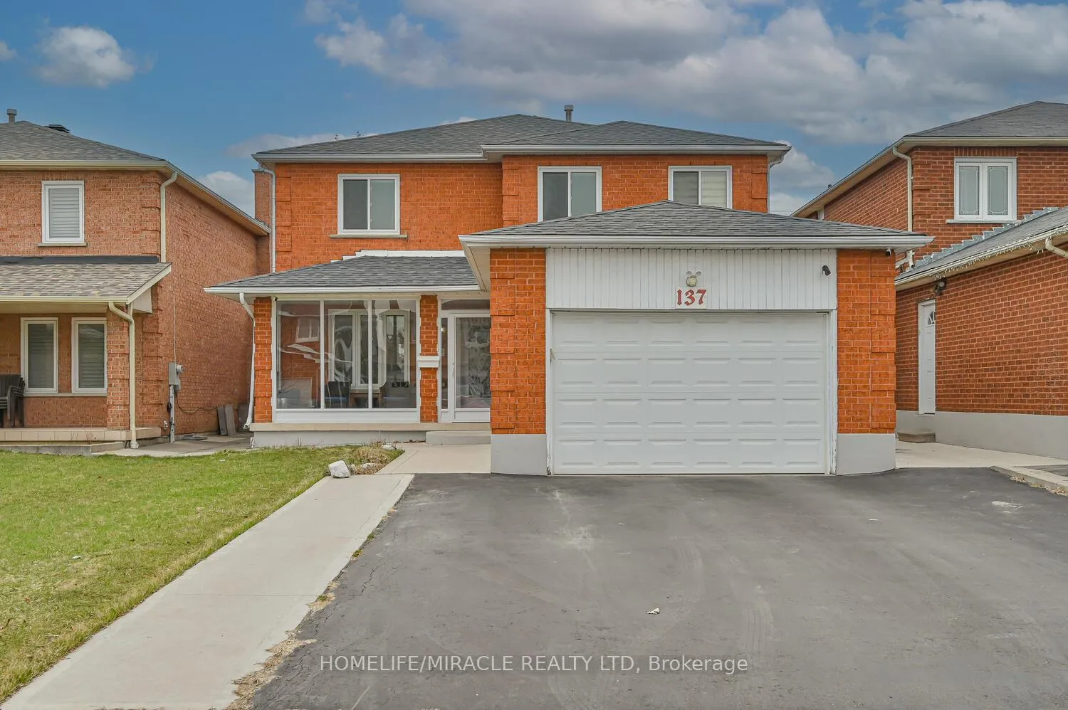 Photo 1 of 137 Minglehaze Drive, Etobicoke, Mount Olive-Silverstone-Jamestown — HOMEH