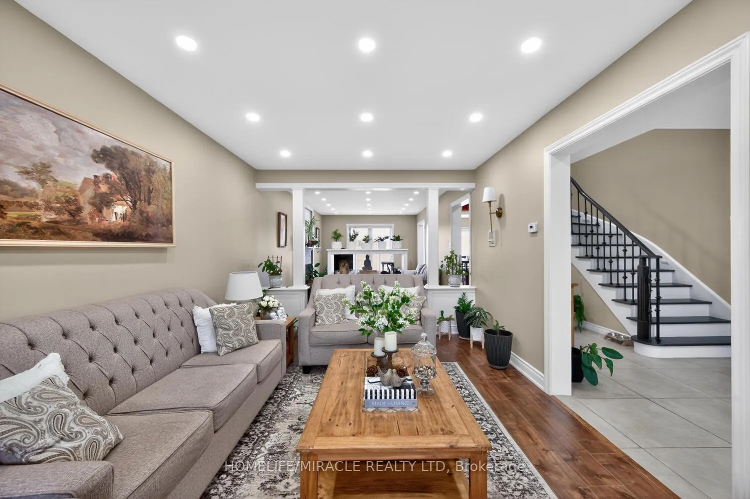 Photo 10 of 137 Minglehaze Drive, Etobicoke, Mount Olive-Silverstone-Jamestown — HOMEH