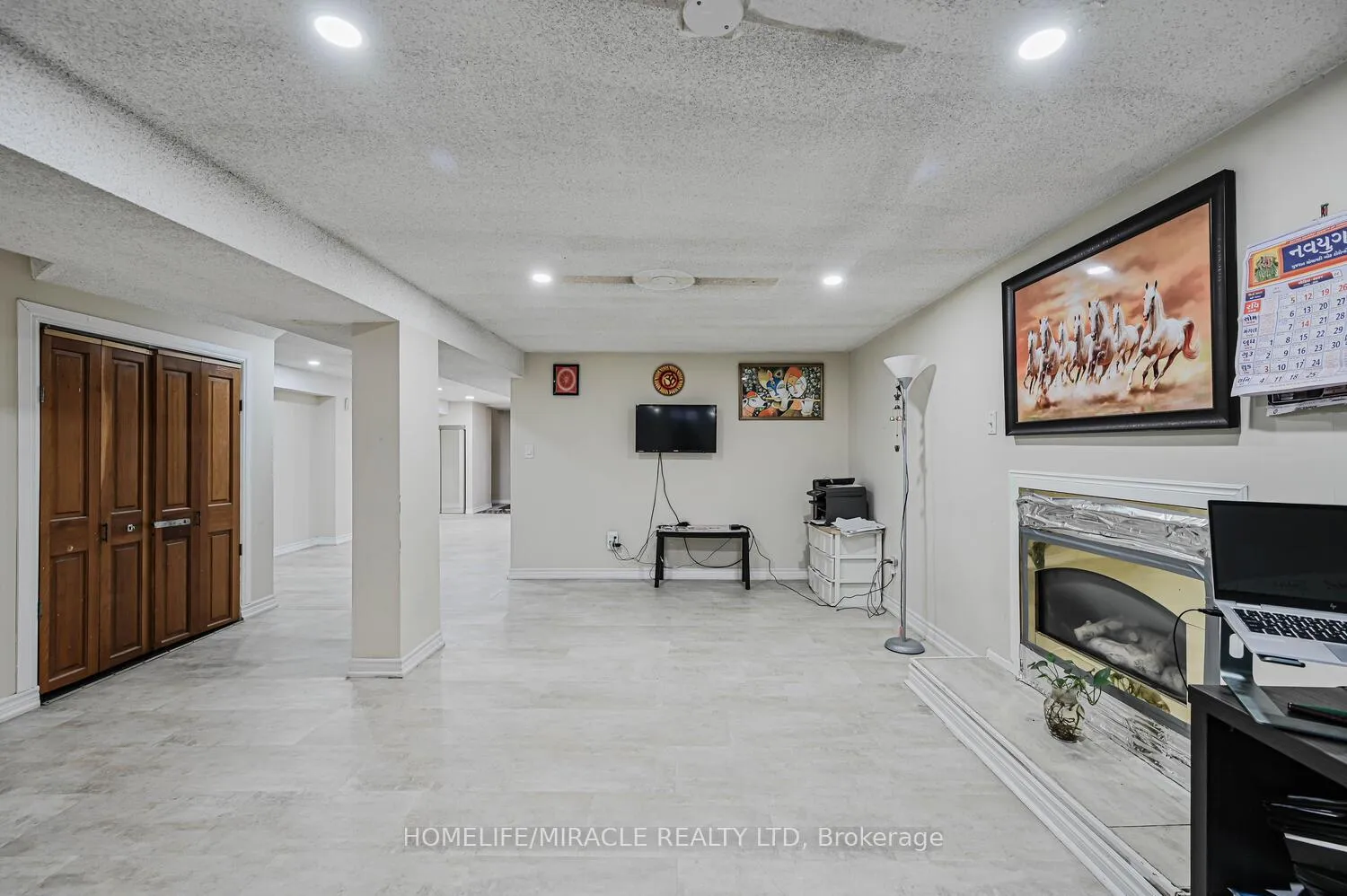 Photo 41 of 137 Minglehaze Drive, Etobicoke, Mount Olive-Silverstone-Jamestown — HOMEH