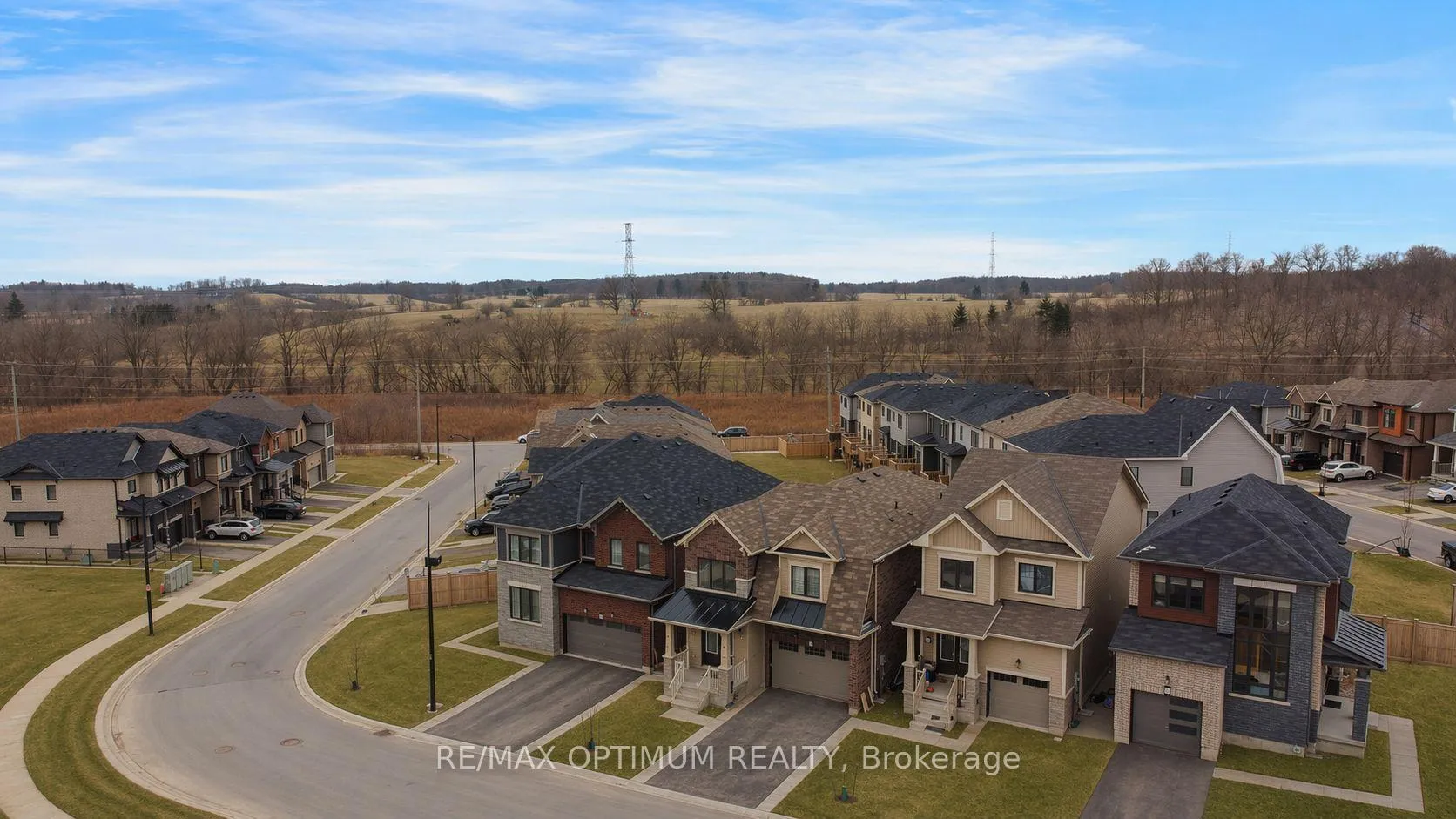 Photo 42 of 106 Sundin Drive, Haldimand — HOMEH